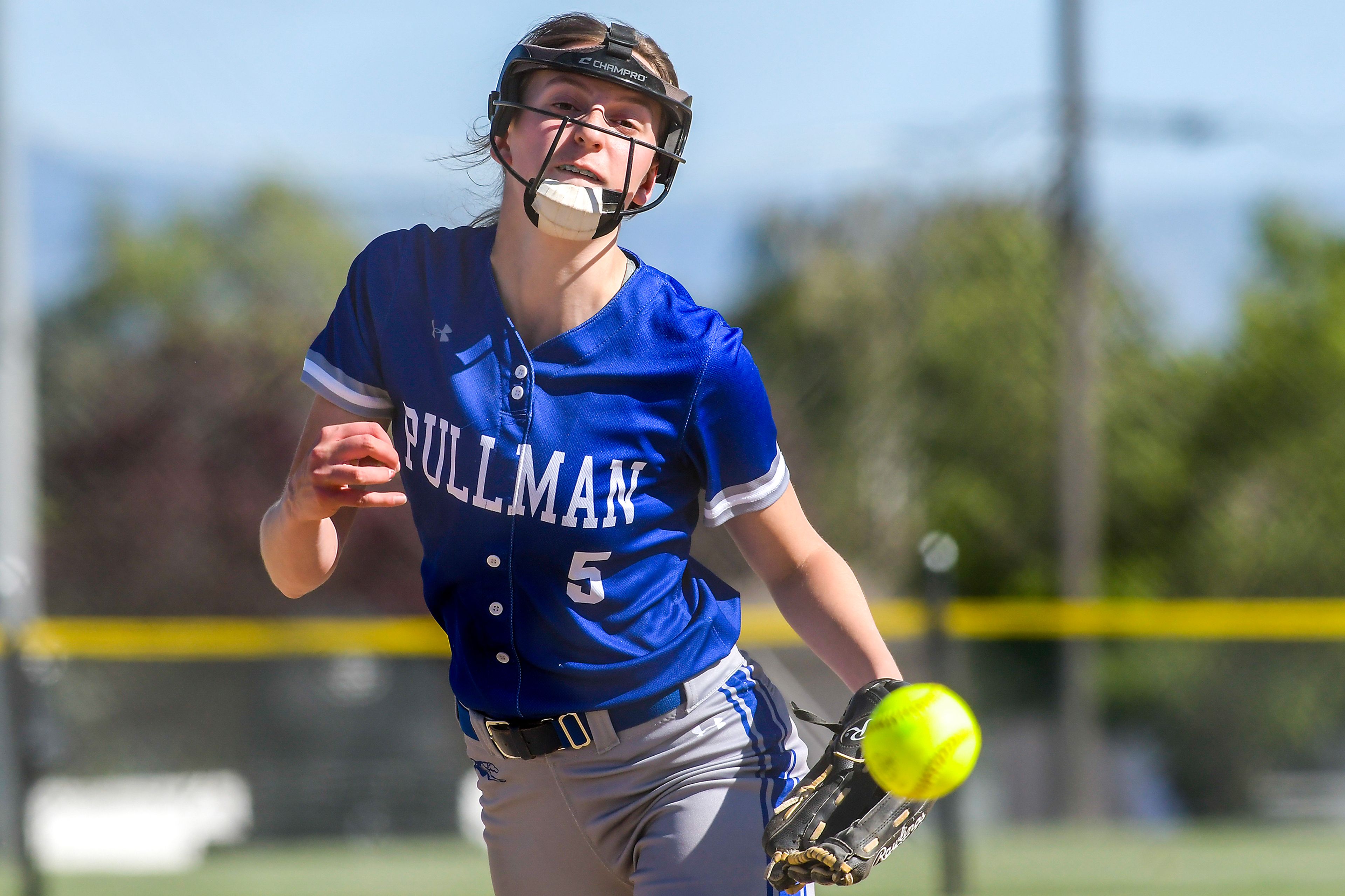 Pullman pitched Sophie Armstrong throws a pitch against Clarkston in an inning of a district tournament semifinal round game Thursday in Clarkston.