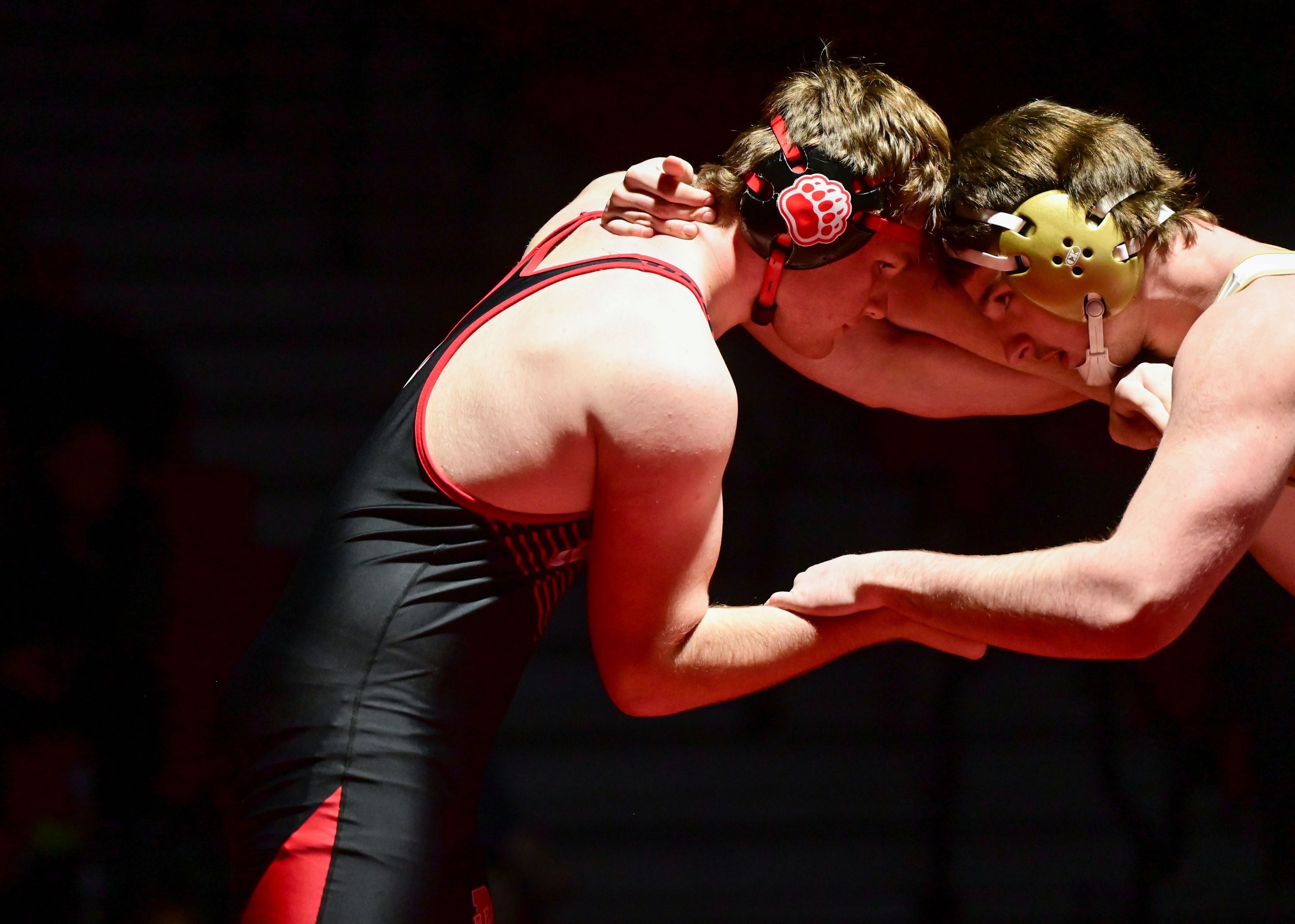 Moscow’s Paul Dixon, left, locks against St. Maries’ Jackson Nantell during a match Thursday at Bear Den in Moscow.