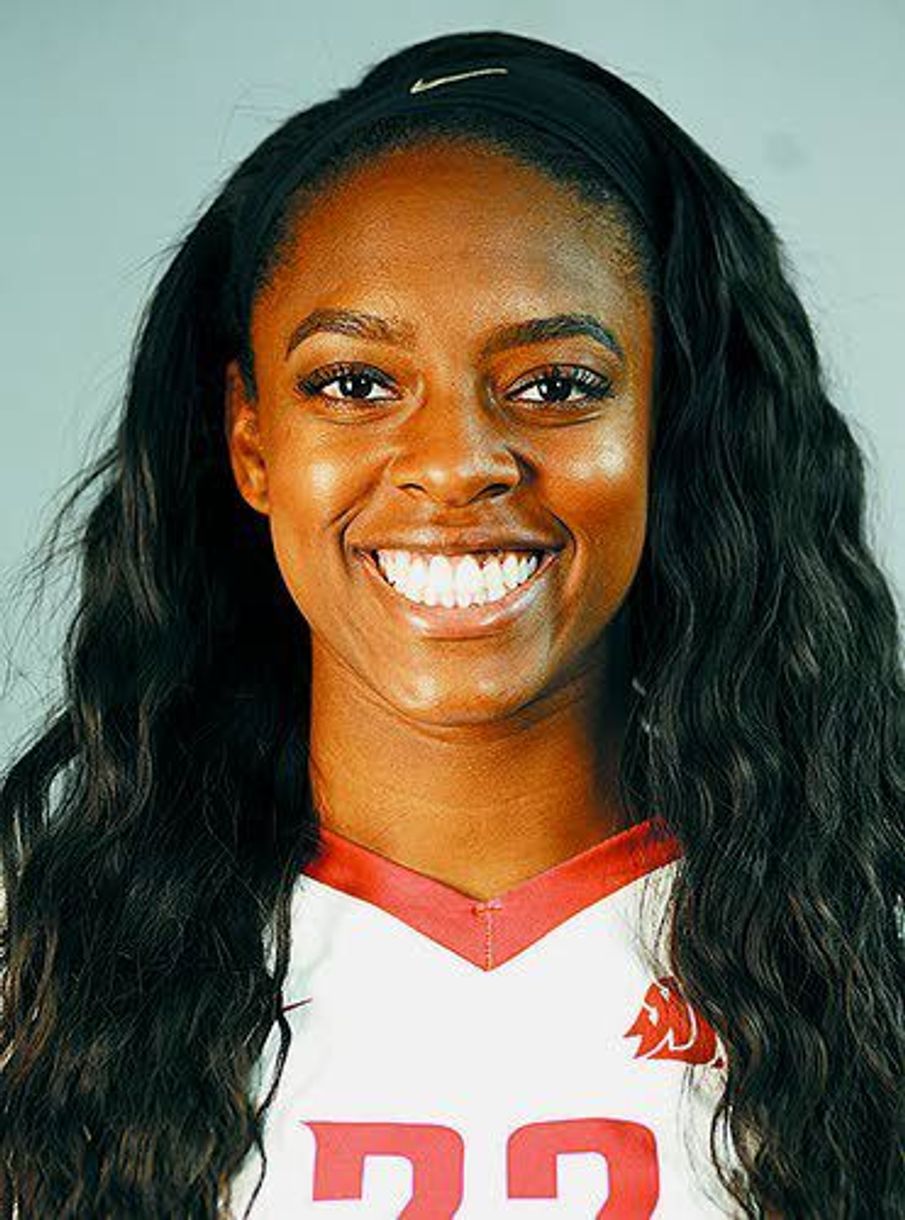 Cougar volleyball bounces Marquette in first round