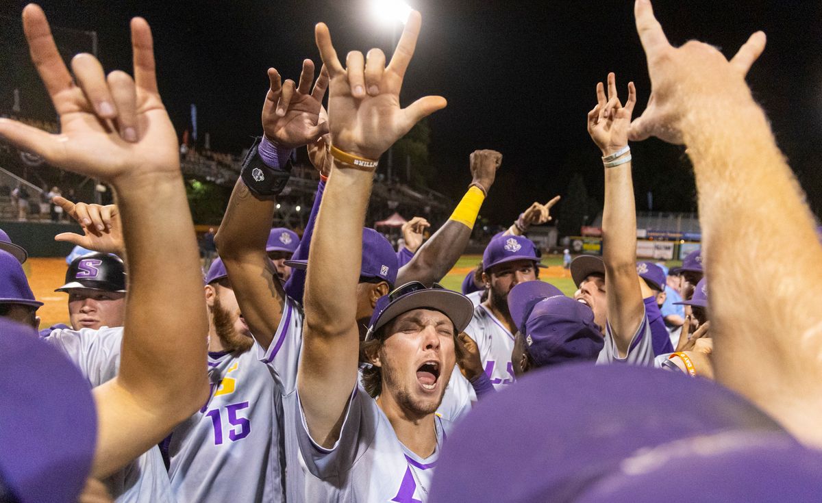 GAME 17: LSUS makes history