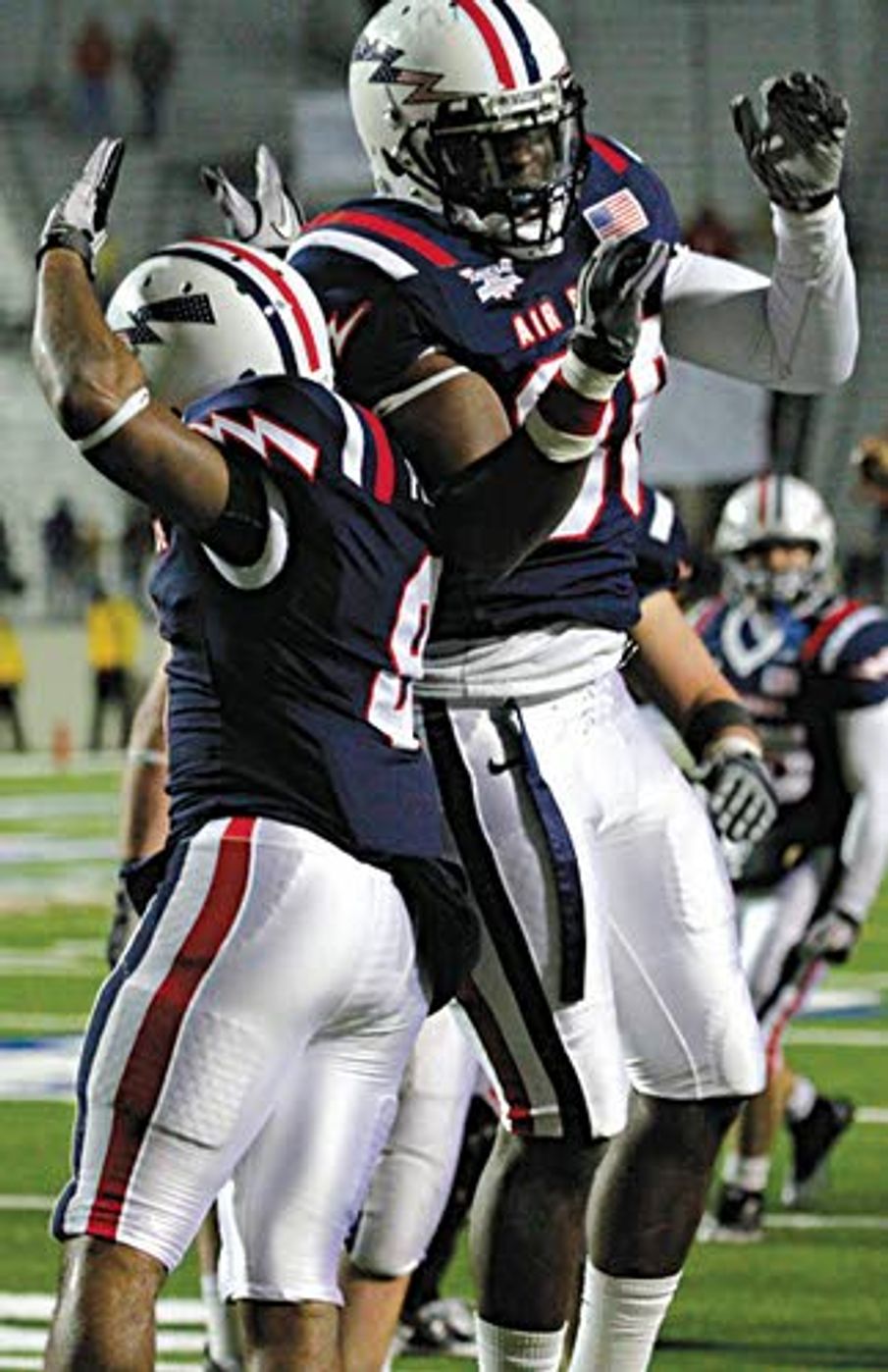 Air Force stays course, silences Yellow Jackets