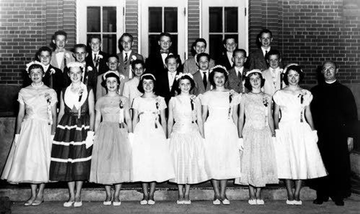 1856 Graduation 1956: Graduation day