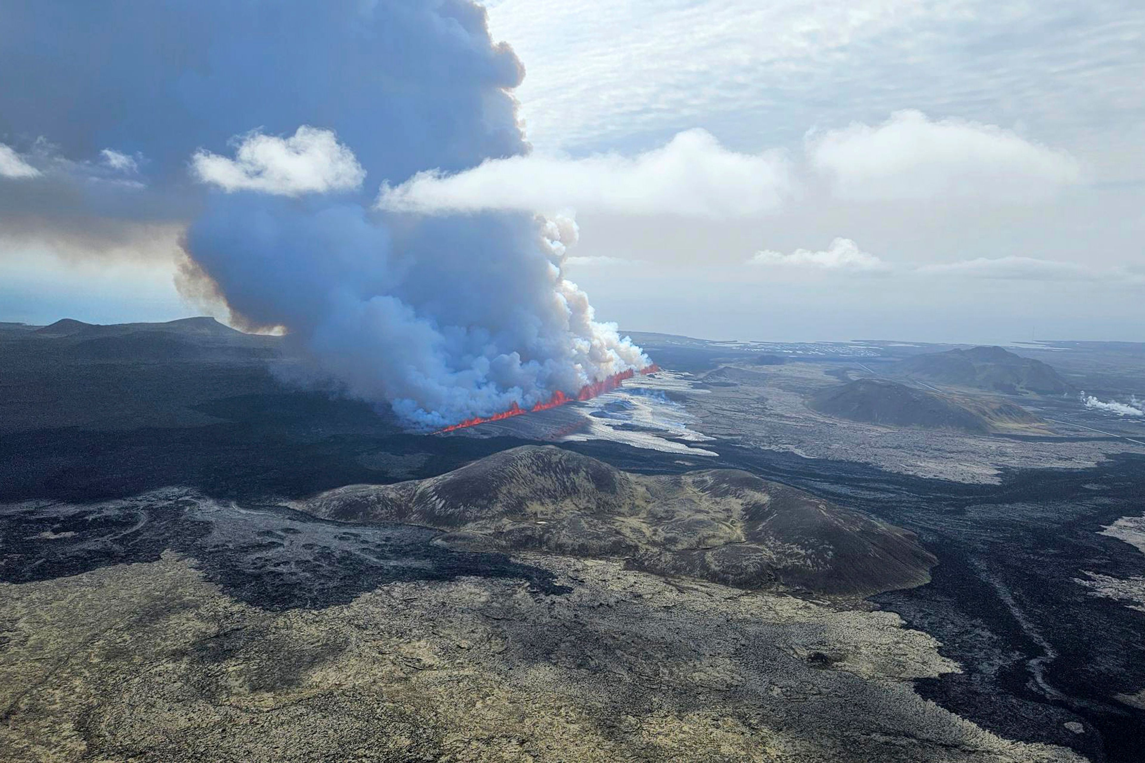 A volcano erupts in Grindavik, Iceland, Wednesday, May 29, 204. Wednesday, May 29, 2024. A volcano in southwestern Iceland is erupting, spewing red streams of lava in its latest display of nature’s power. A series of earthquakes before the eruption Wednesday triggered the evacuation of the popular Blue Lagoon geothermal spa. The eruption began in the early afternoon north of Grindavik, a coastal town of 3,800 people that was also evacuated.