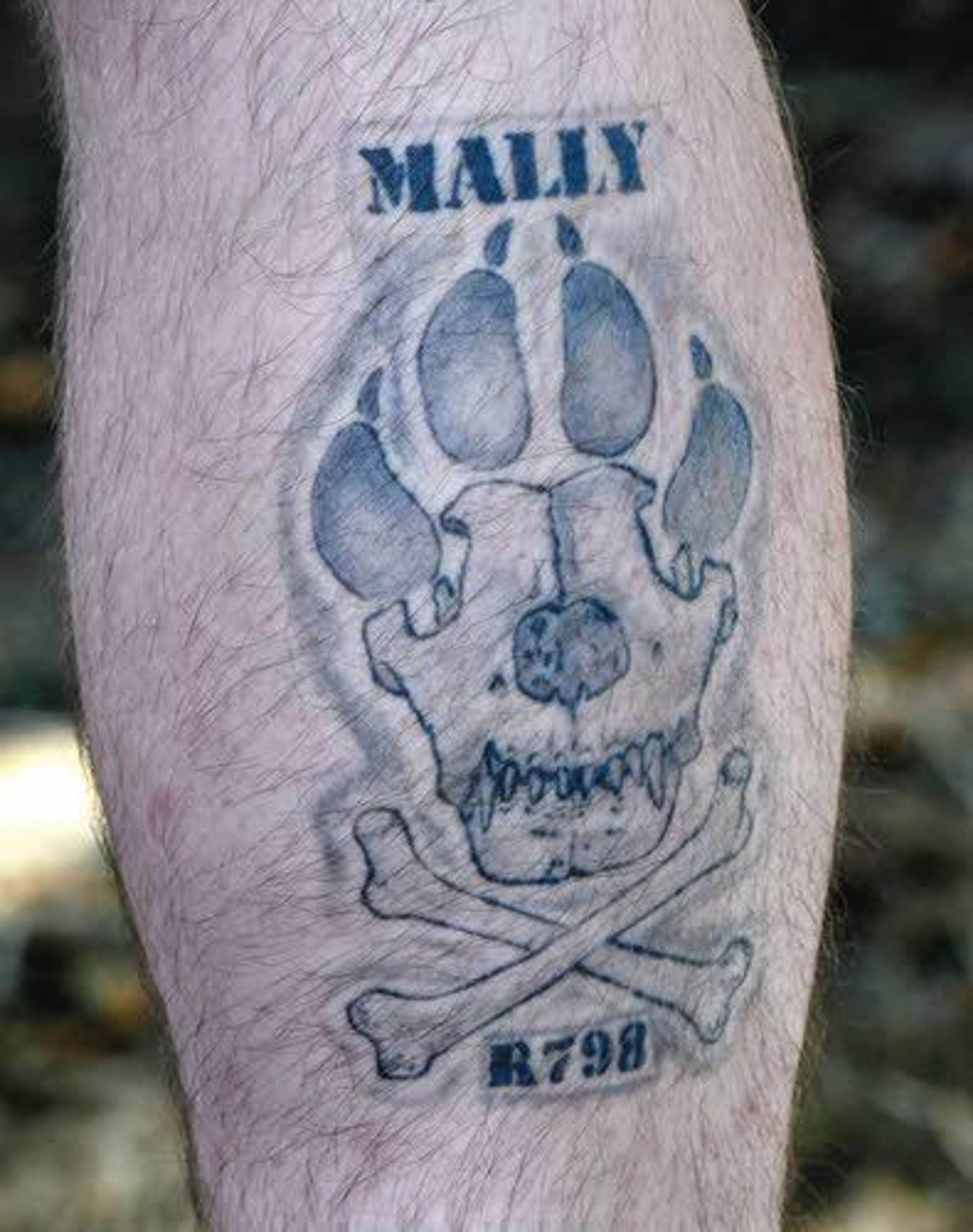 During his seven years away from Mally, Montez had a tattoo put on his calf, complete with her ear tattoo number.