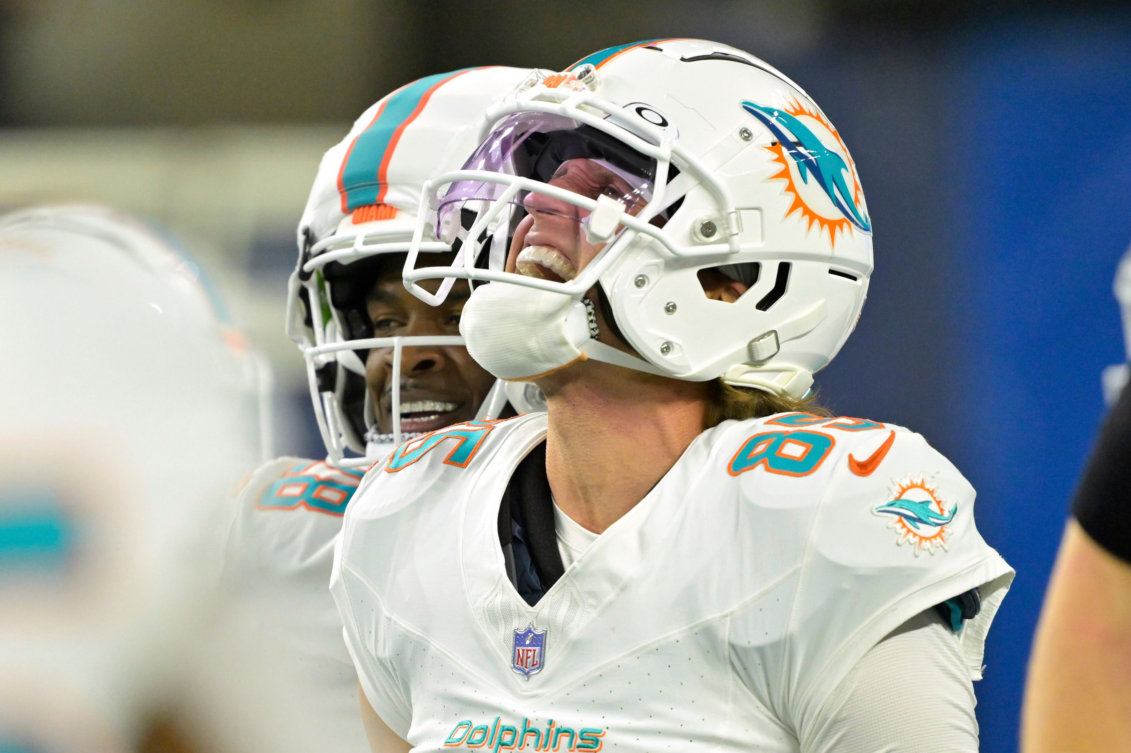 Miami Dolphins wide receiver River Cracraft celebrates after a touchdown during the first half of an NFL football game against the Los Angeles Rams, Monday, Nov. 11, 2024, in Inglewood, Calif. (AP Photo/Jayne Kamin-Oncea)