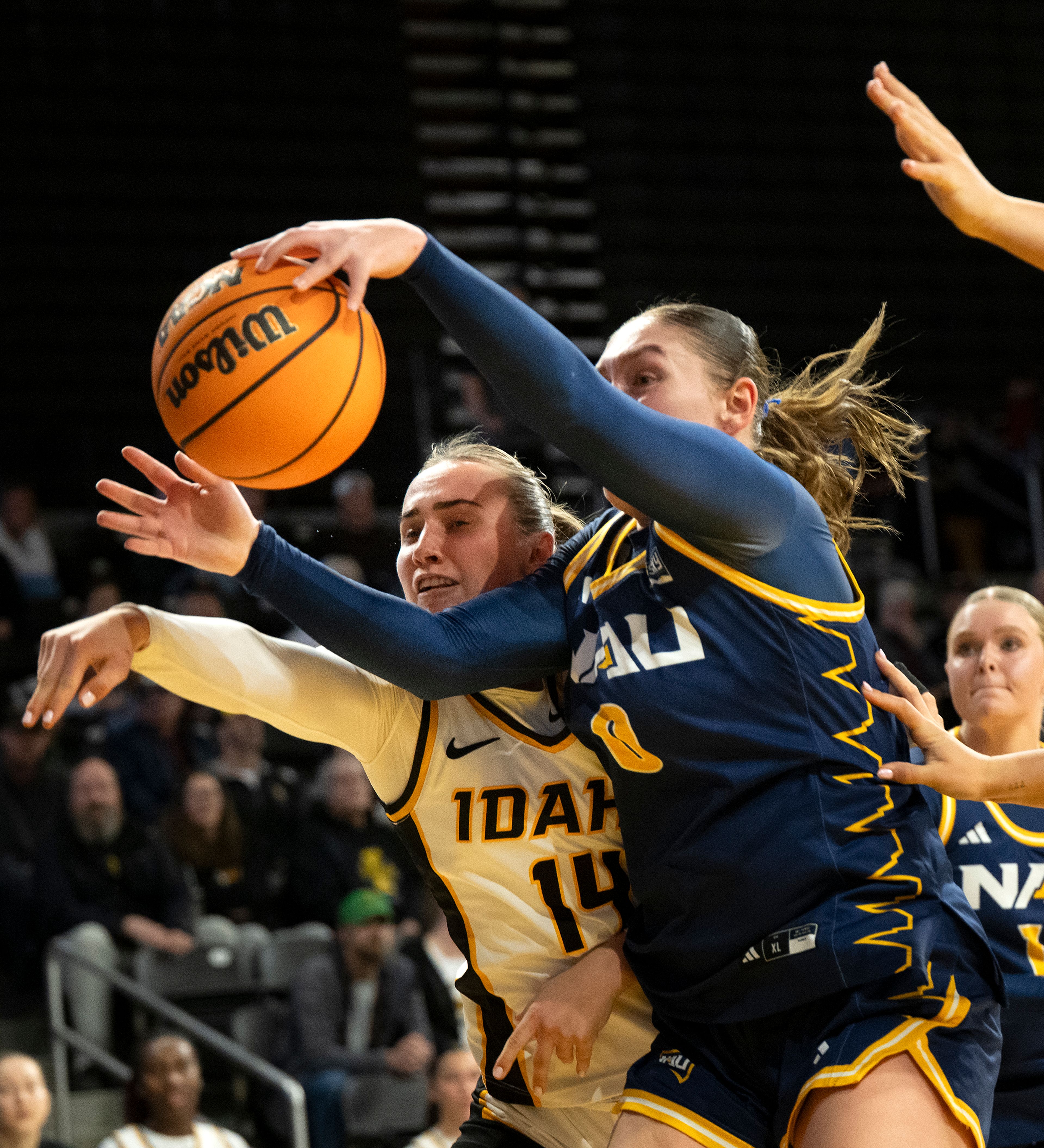 Vandals chop down Lumberjacks in Big Sky women's basketball