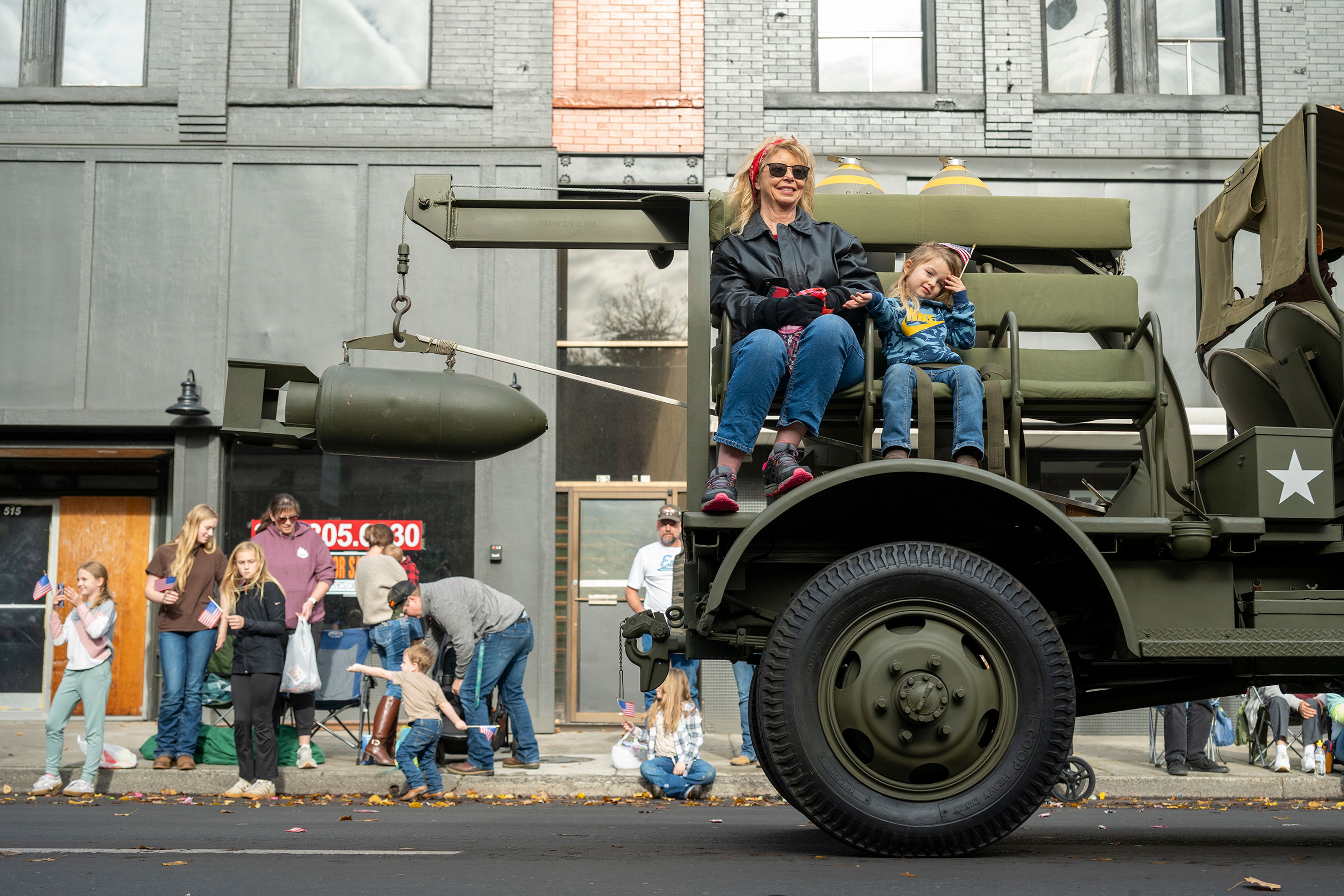 Giving it up for vets