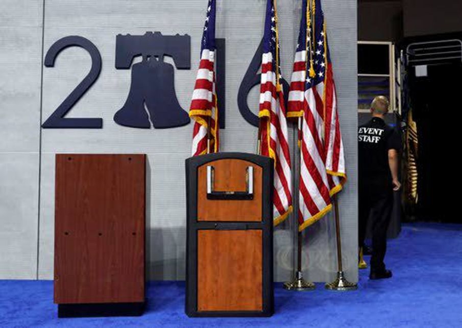 DNC rules meeting reaches compromise on superdelegates