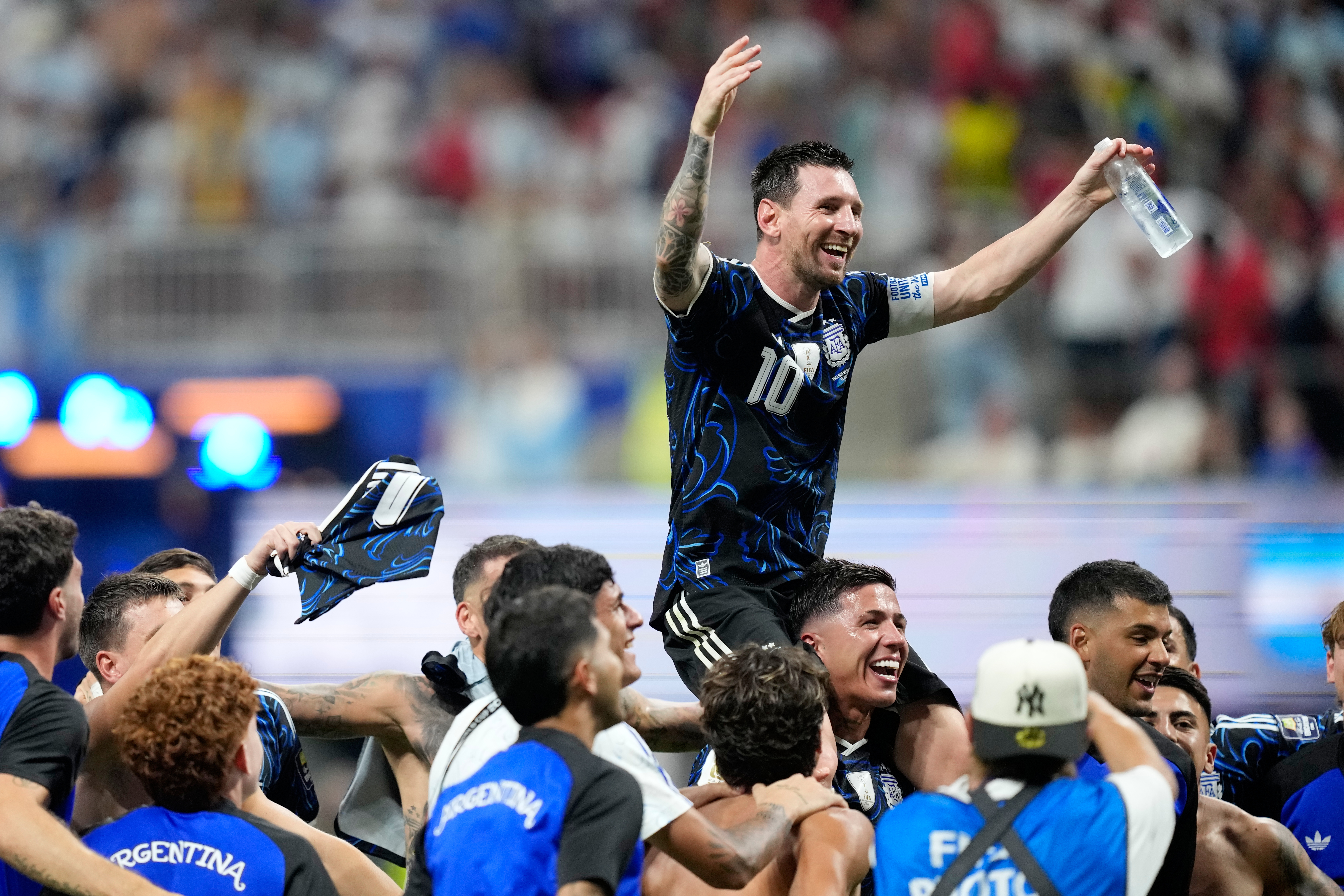 Defending-champion Argentina reaches World Cup final by beating England 2-1, sets up final against Spain on Sunday