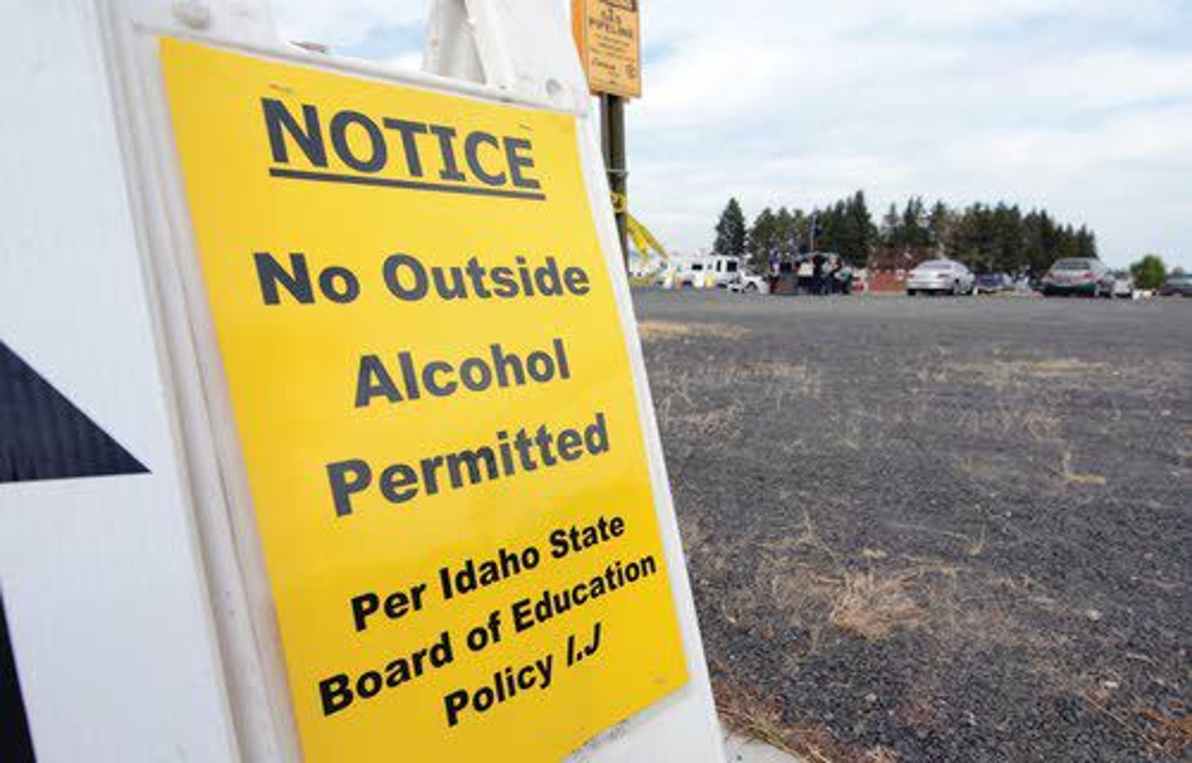 Signs like this one were posted around the University of Idaho campus, reminding fans of the new policy on “dry” tailgating during Vandal games this season.