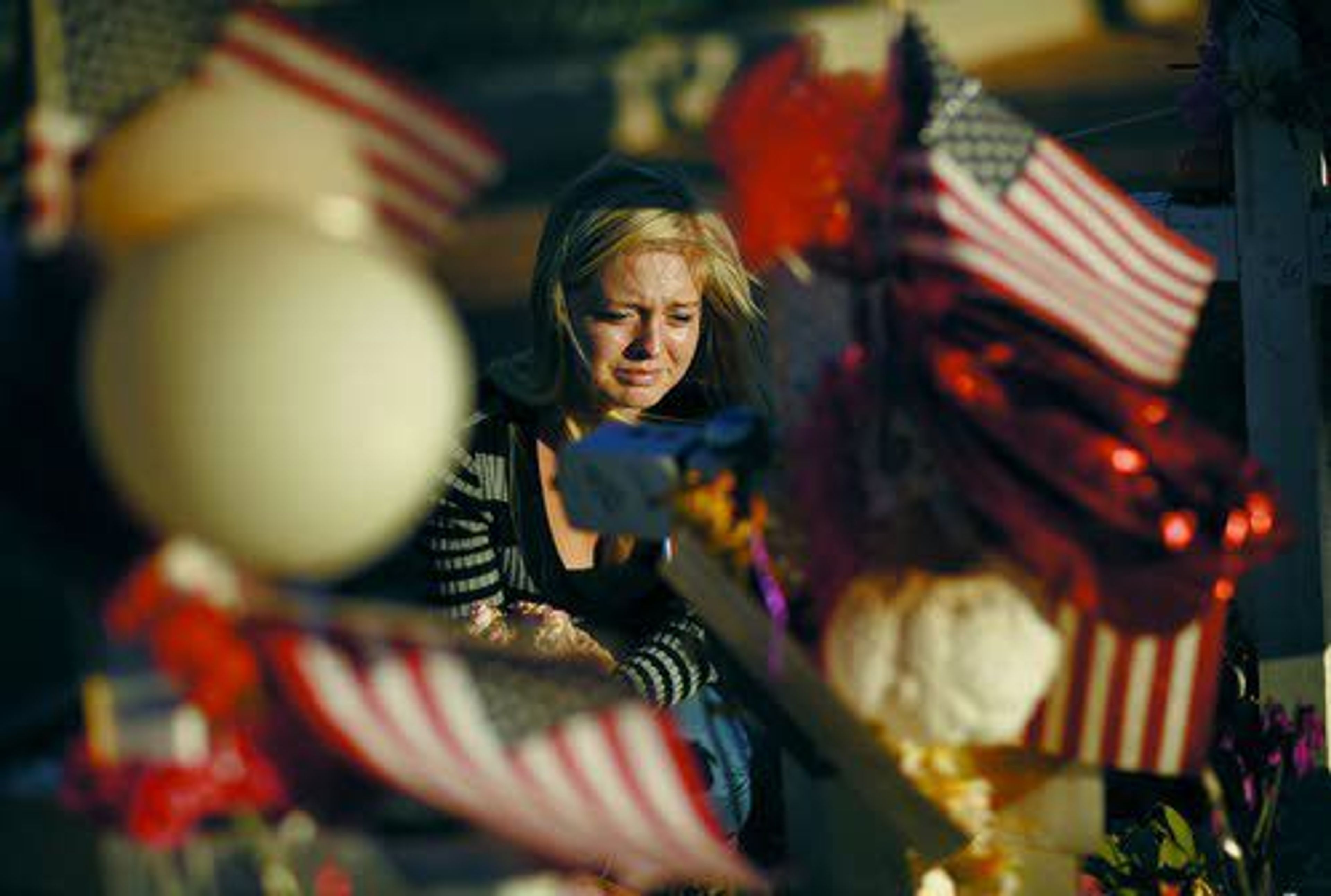 Investigator Guard alerted hotel to gunman before Las Vegas attack