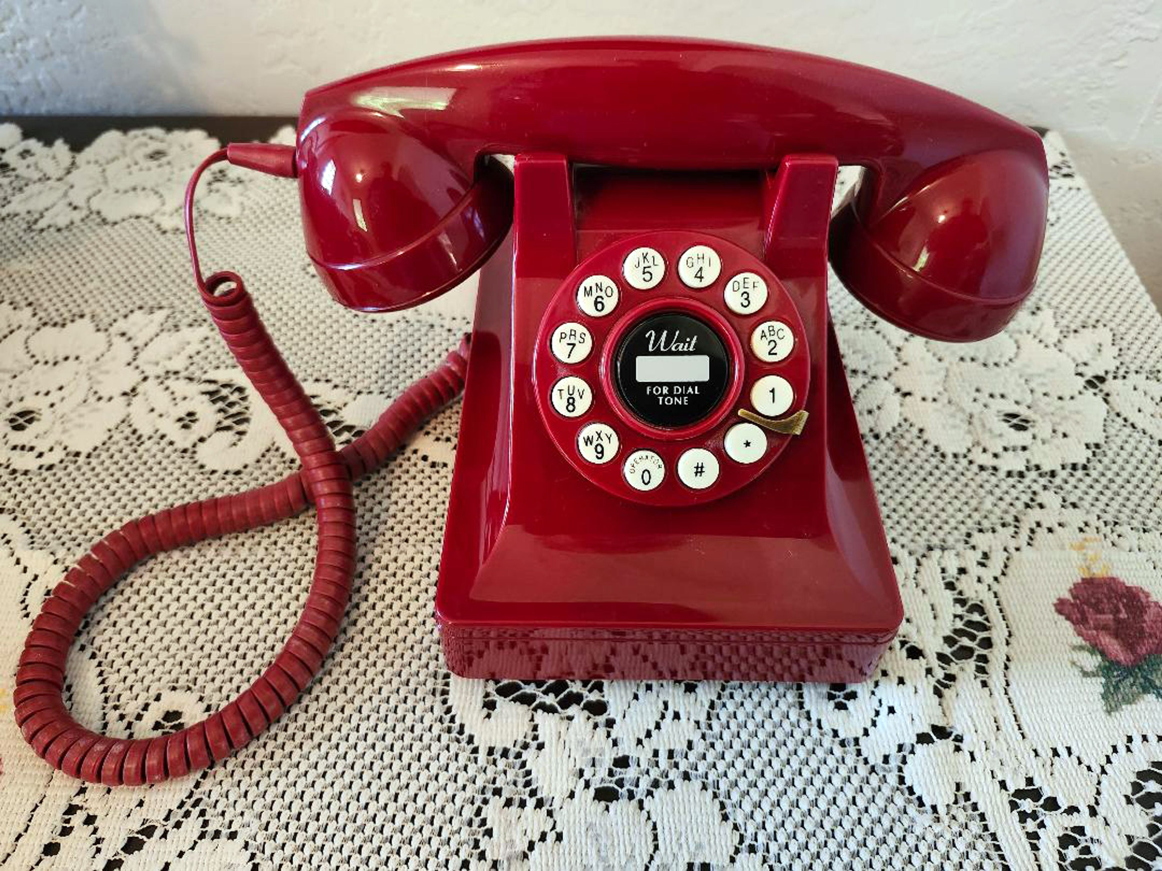 The columnist's red phone was the pride of her teenage years in the 1960s.