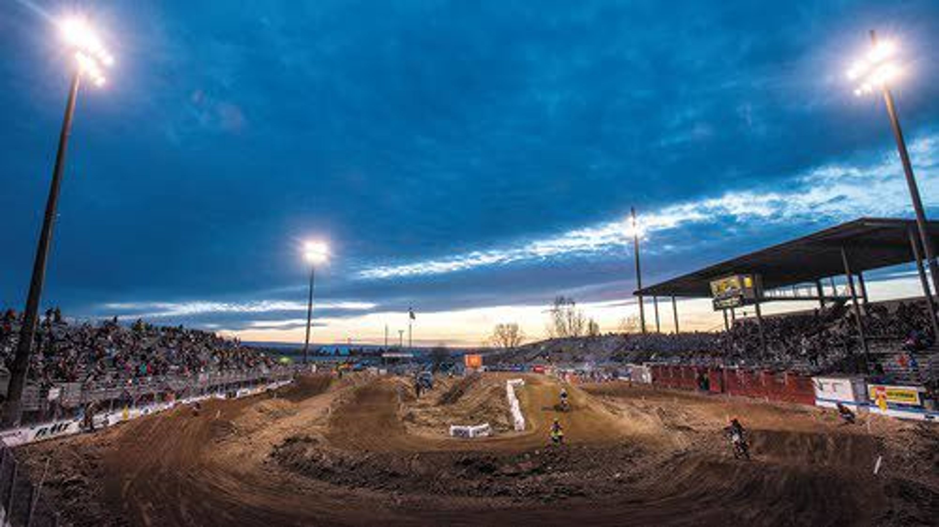 Late cloud afternoon cloud cover gave motocross fans a limited sunset on Saturday night at the Lewiston Roundup Grounds.