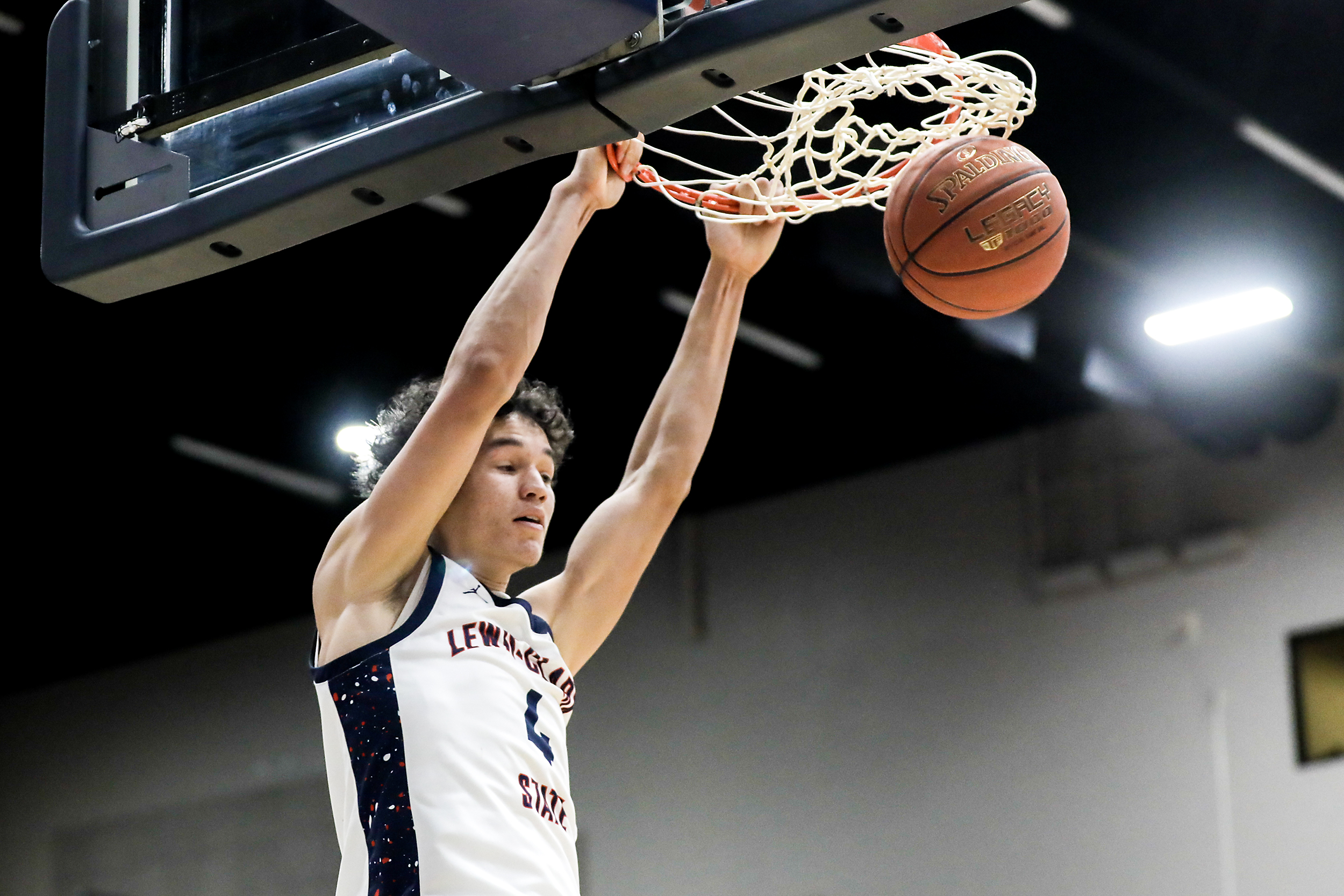 College hoops recap: Growth, setbacks and postseason streaks for Warriors, Cougs, Vandals in 2025 season