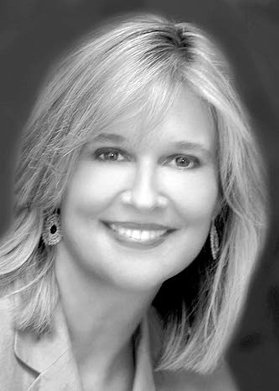 Women shine the light on Iran