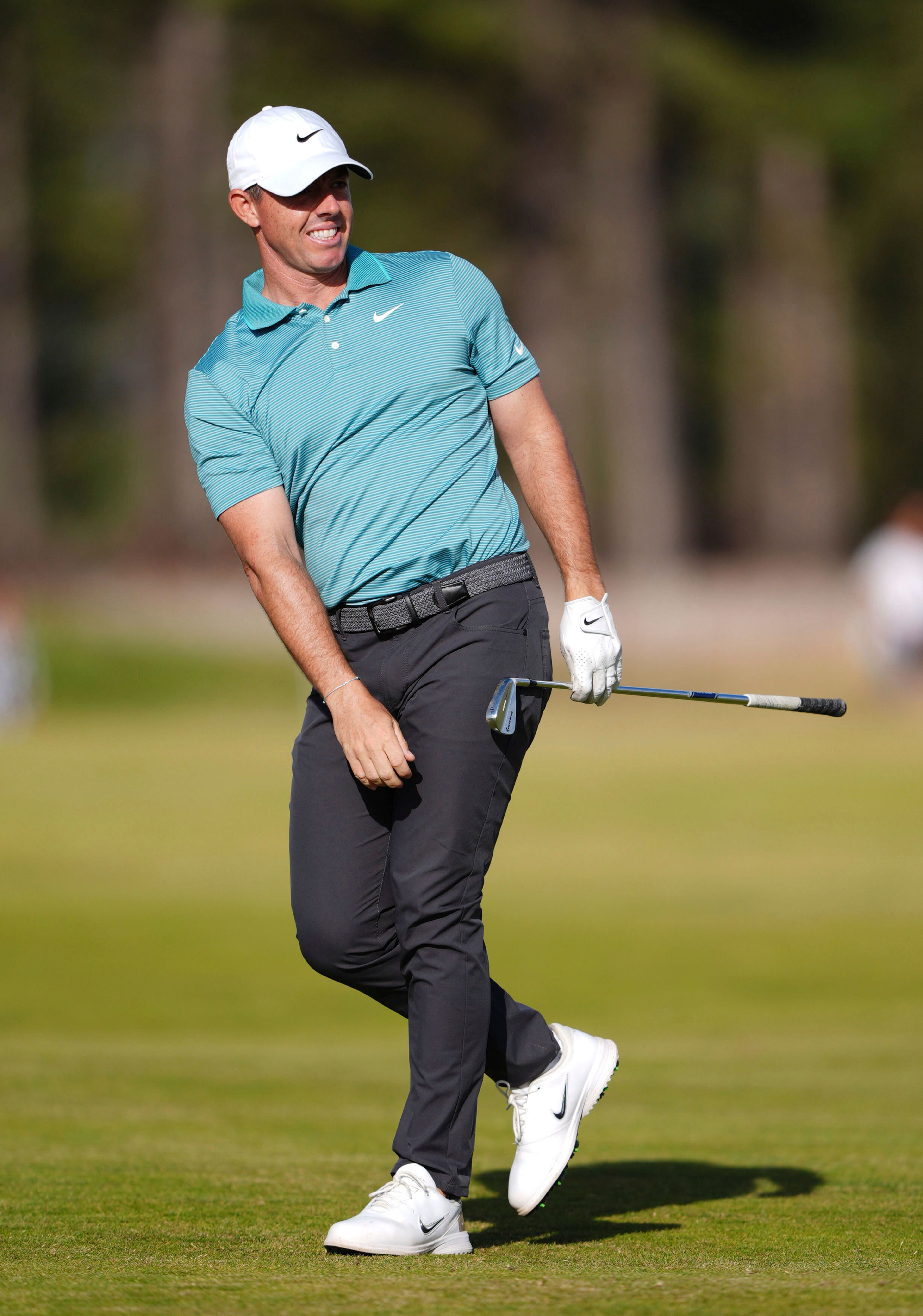 Knapp shares Scottish Open lead with 64