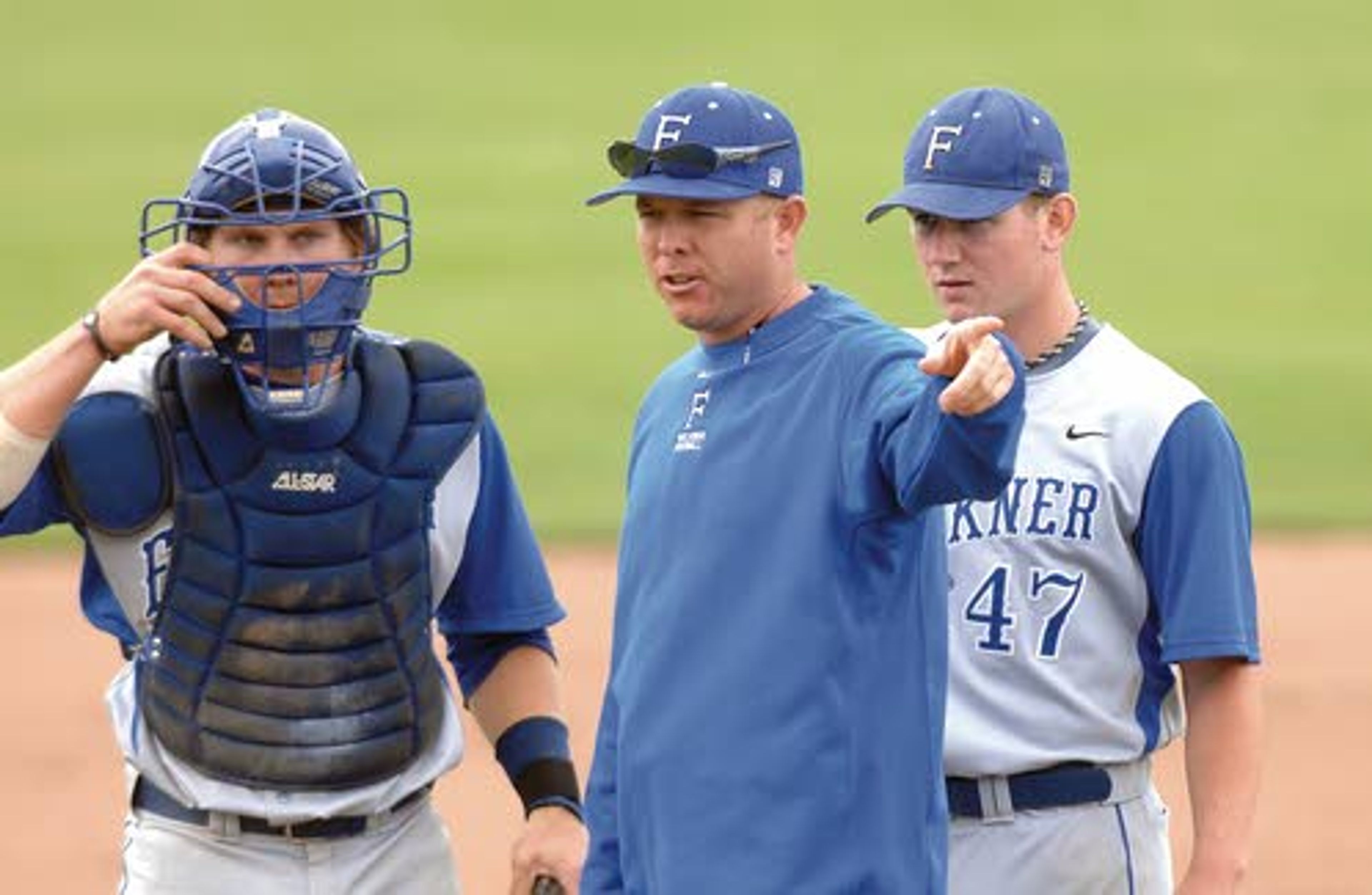 Faulkner carries hardearned top ranking into tourney