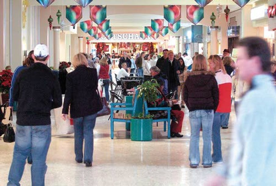 Retailers make lastditch effort