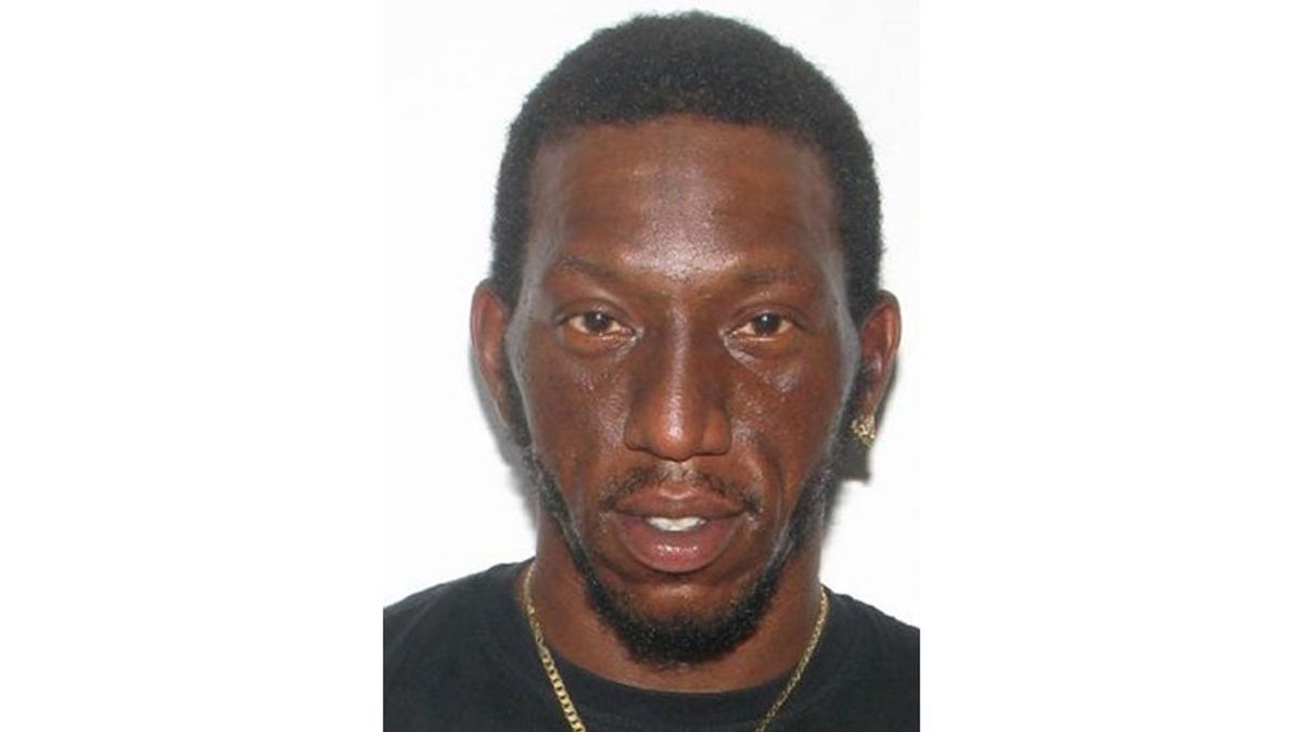 Police seek Hampton man charged with Woods Edge shooting