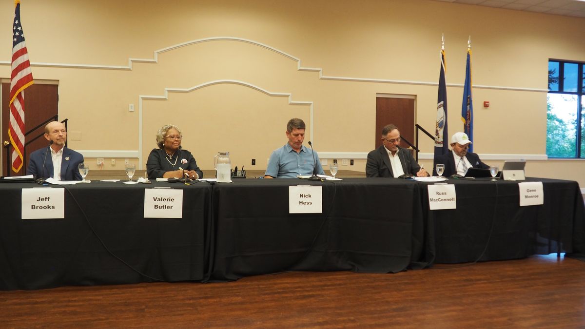 Town Council candidates debate at Smithfield Center forum