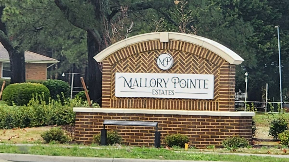 Town planners endorse industrial zoning for quarter-acre at Mallory Pointe