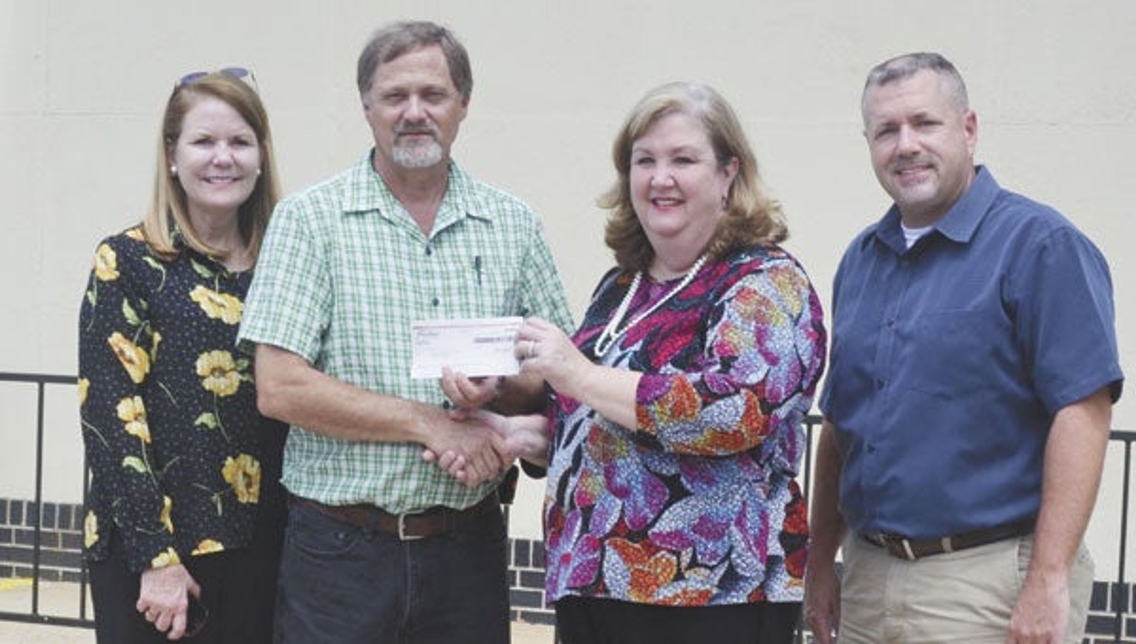 Frontier awards $5K to Chamber