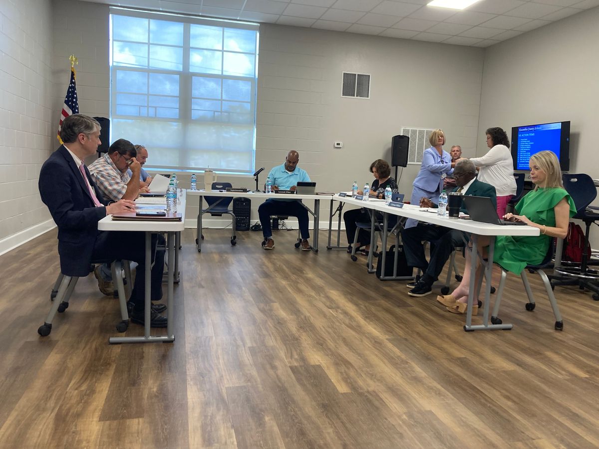 Escambia County school board OKs handwriting books, laptops, literacy tools for students during July 16 meeting