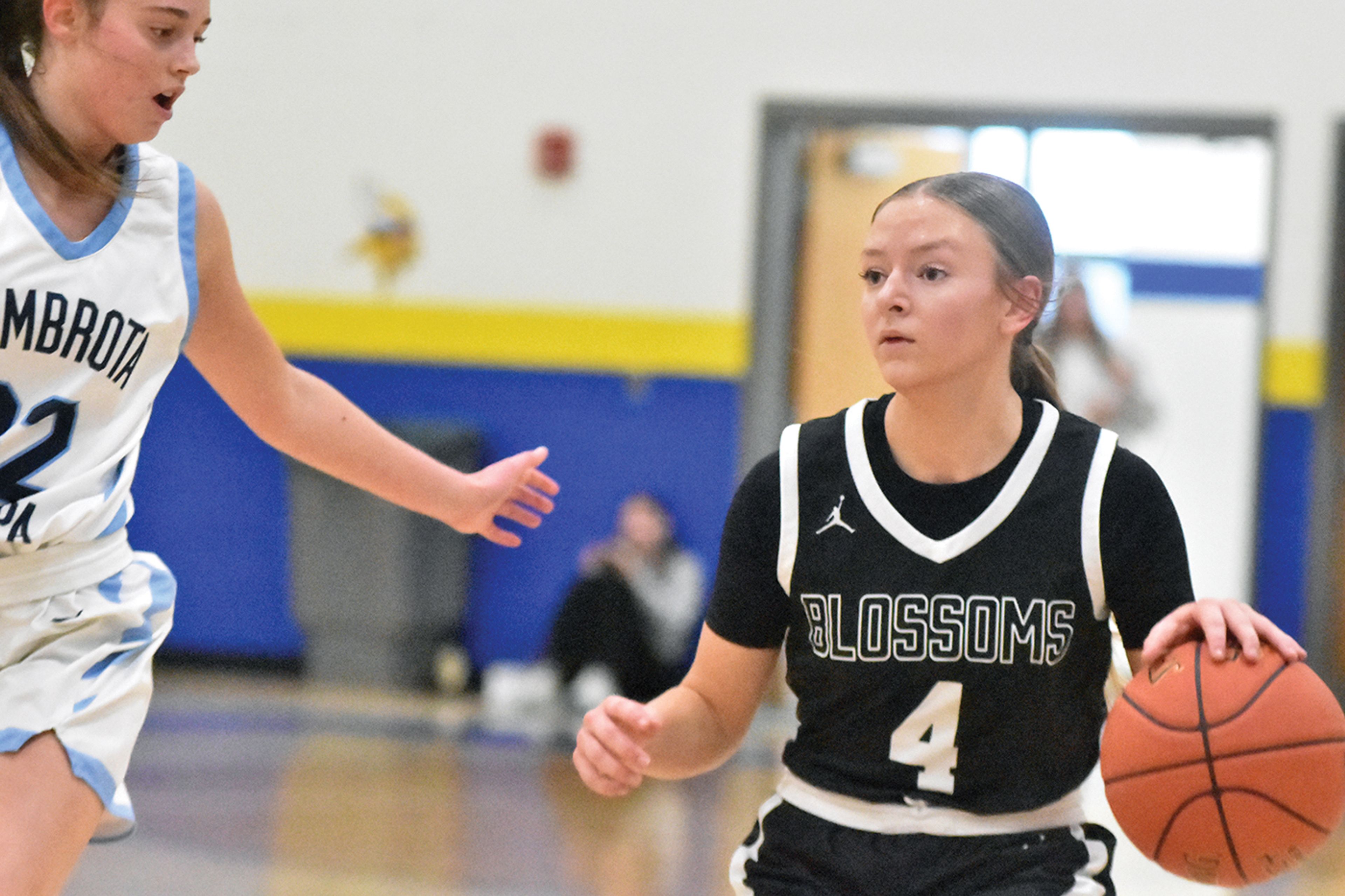 Twins finalize 1-year deal with vet infielder Donovan Solano