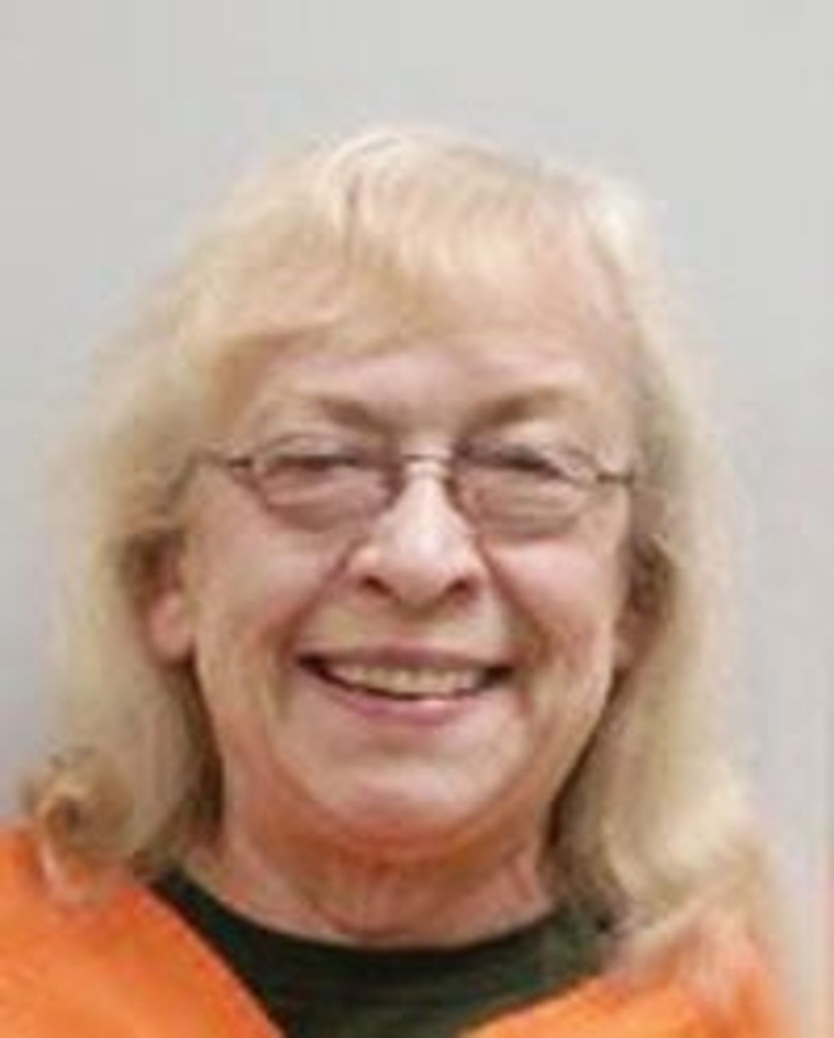 Woman charged with allegedly threatening to kill another wom...