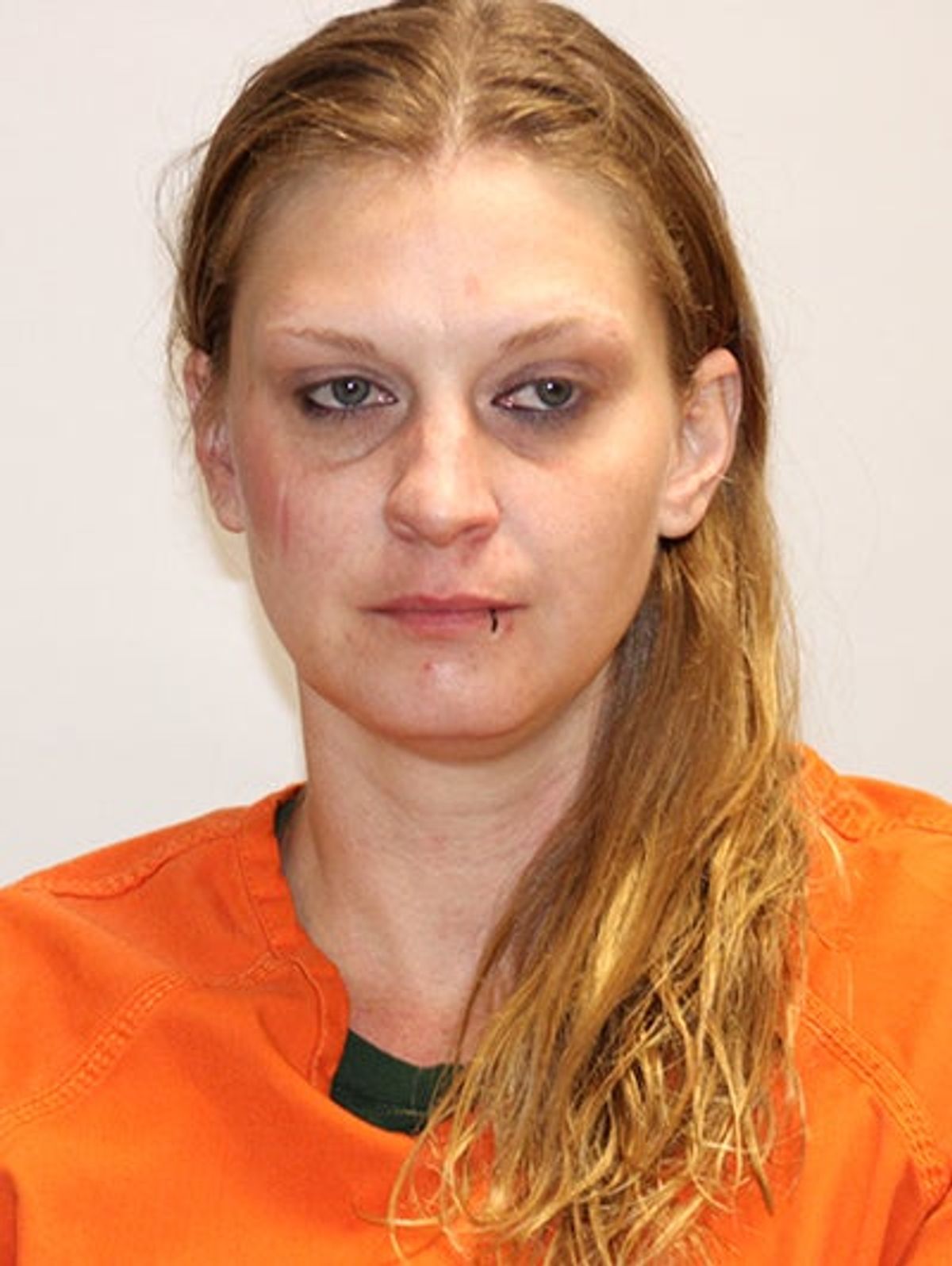 Woman charged with selling meth to police informant