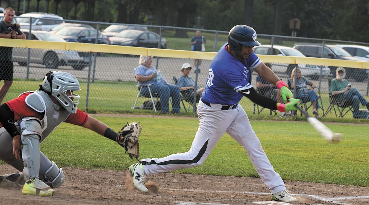 Old dogs deliver for Hounds in comeback win over cross town rivals