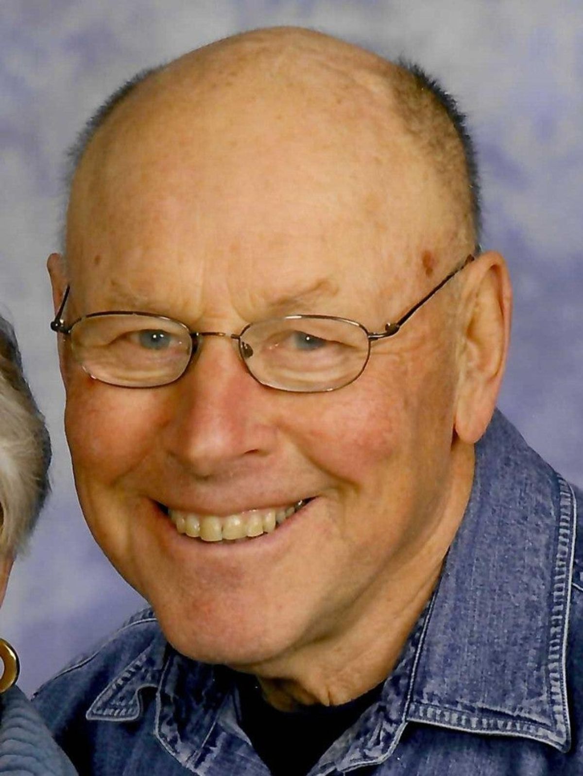 Steve Pullinger R. Steve Ulwelling, 83