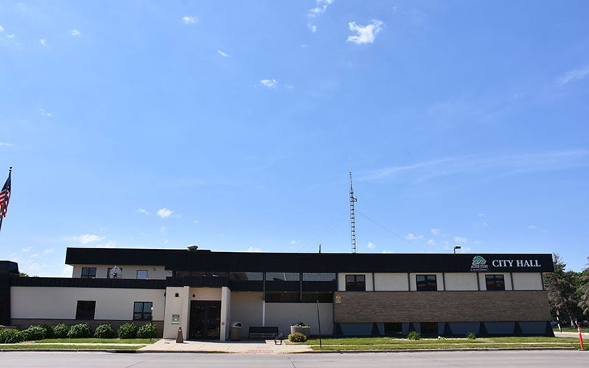 Council approaches work on 13.85% tax levy increase