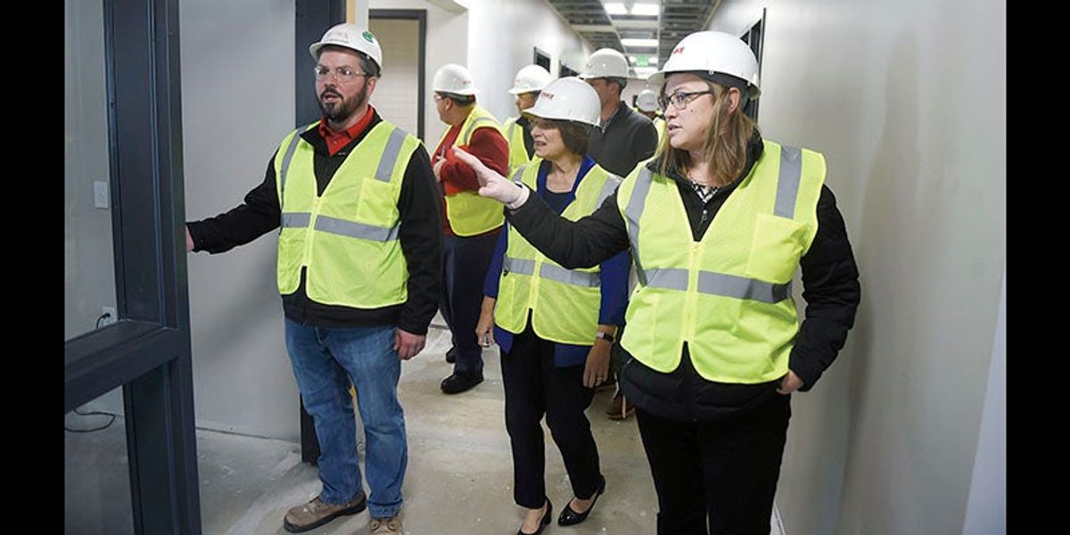 U.S. Sen. Amy Klobuchar kicks off Democratic bid for Minnesota governor after Tim Walz exit