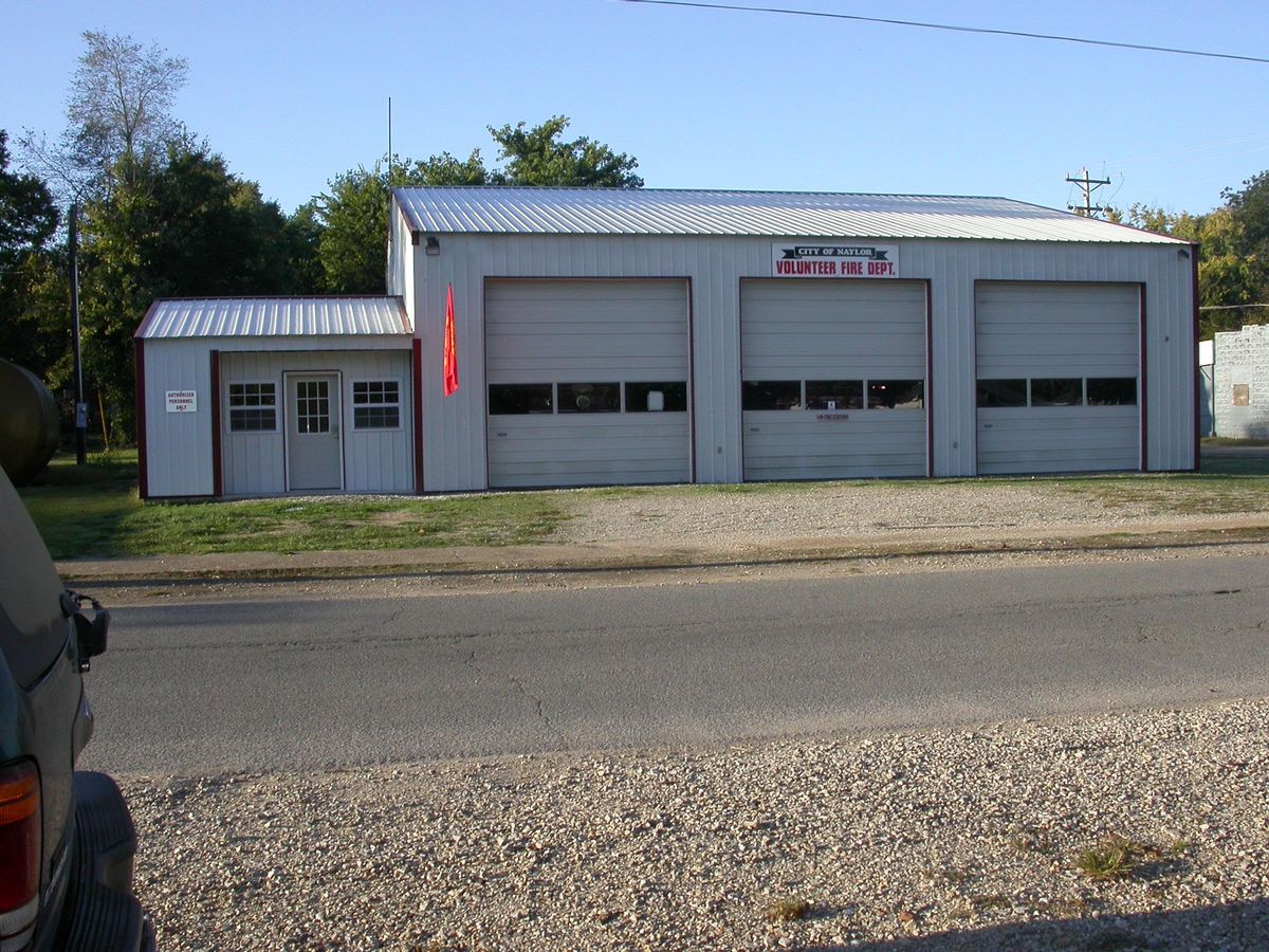 City of Naylor questioned on water service shut-offs from firefightin...