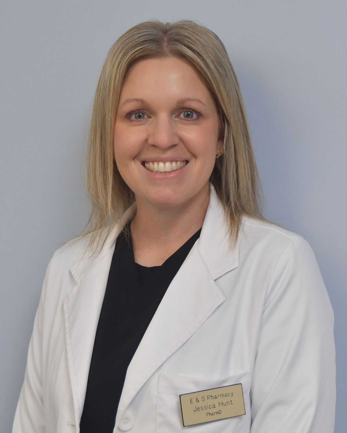 A Familiar Face Returns to E & S Pharmacy