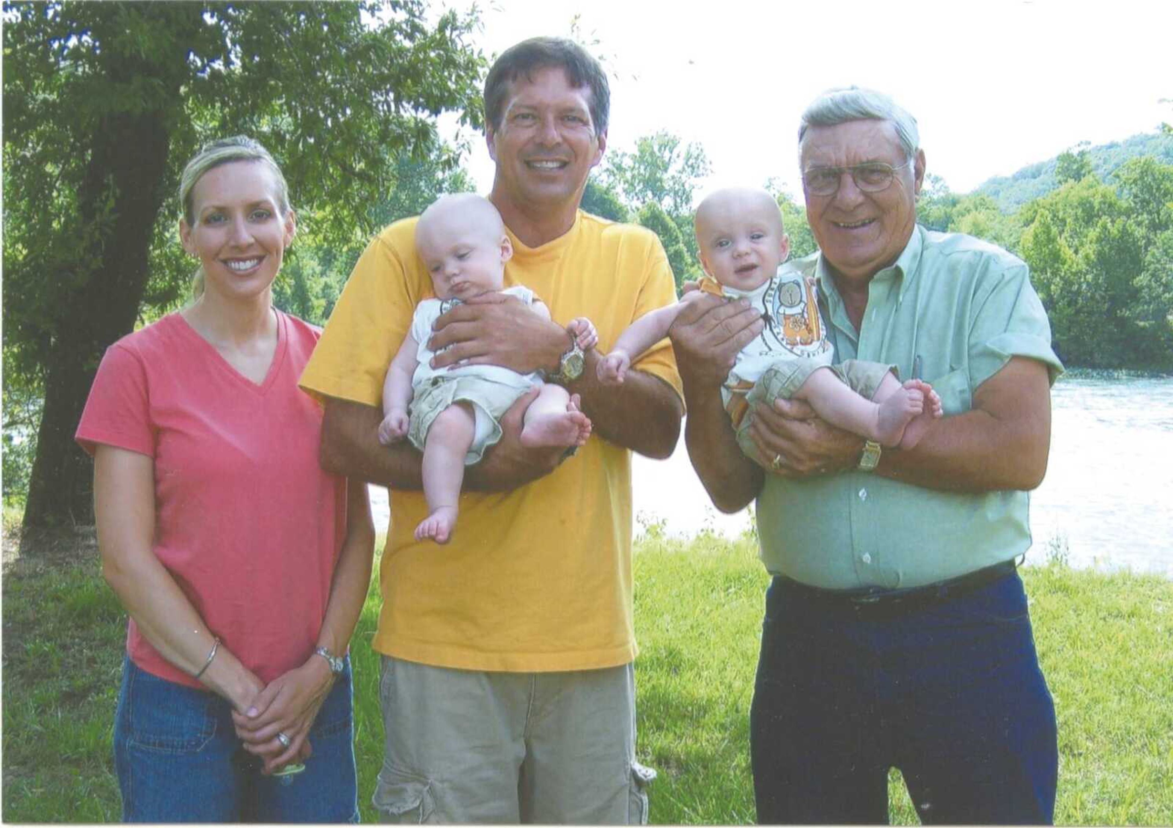 Darrel Reed Samantha Reed Johnson Running The Family Propane And Gas Business Suit...