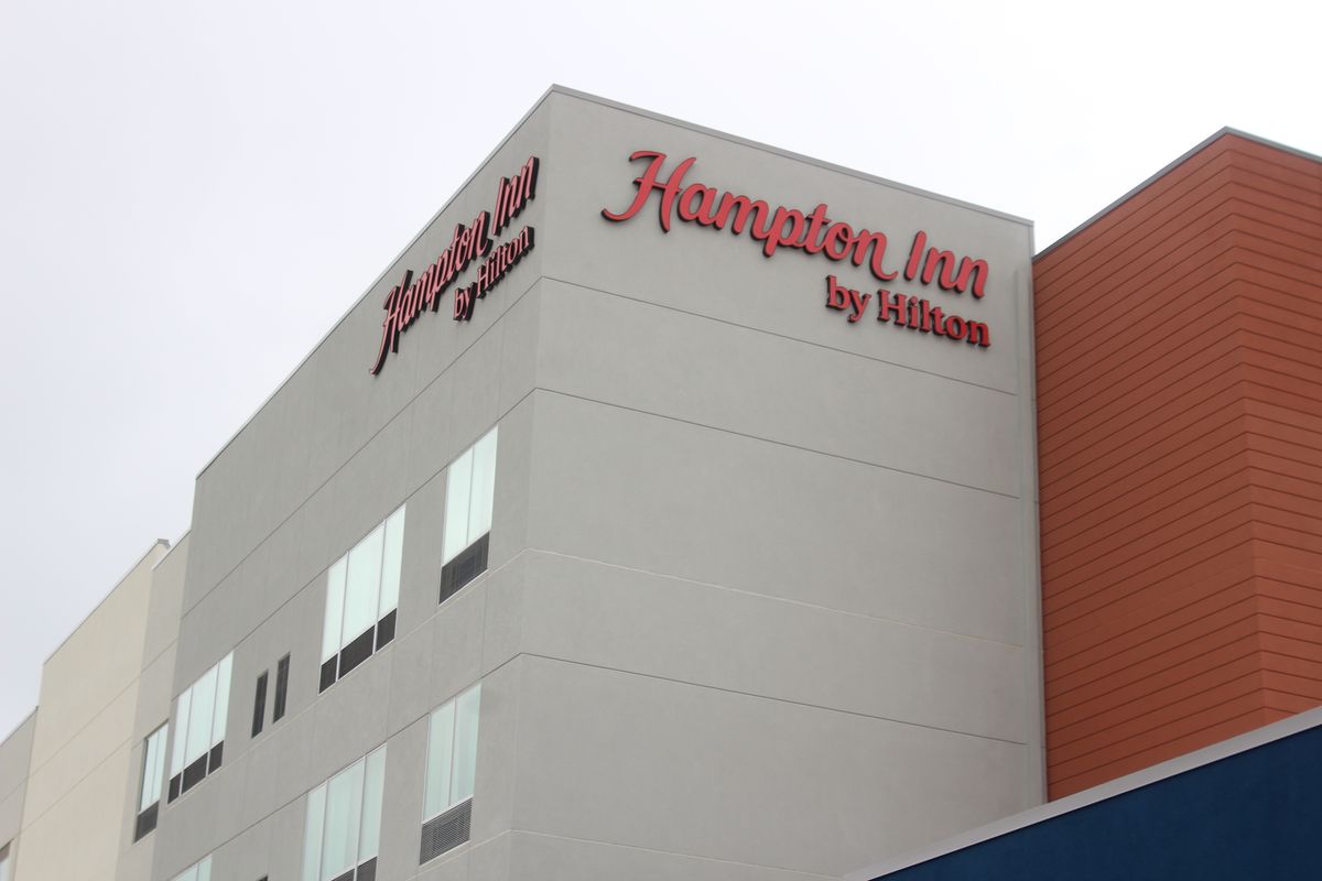 Hampton Inn makes entrance into Dexter community