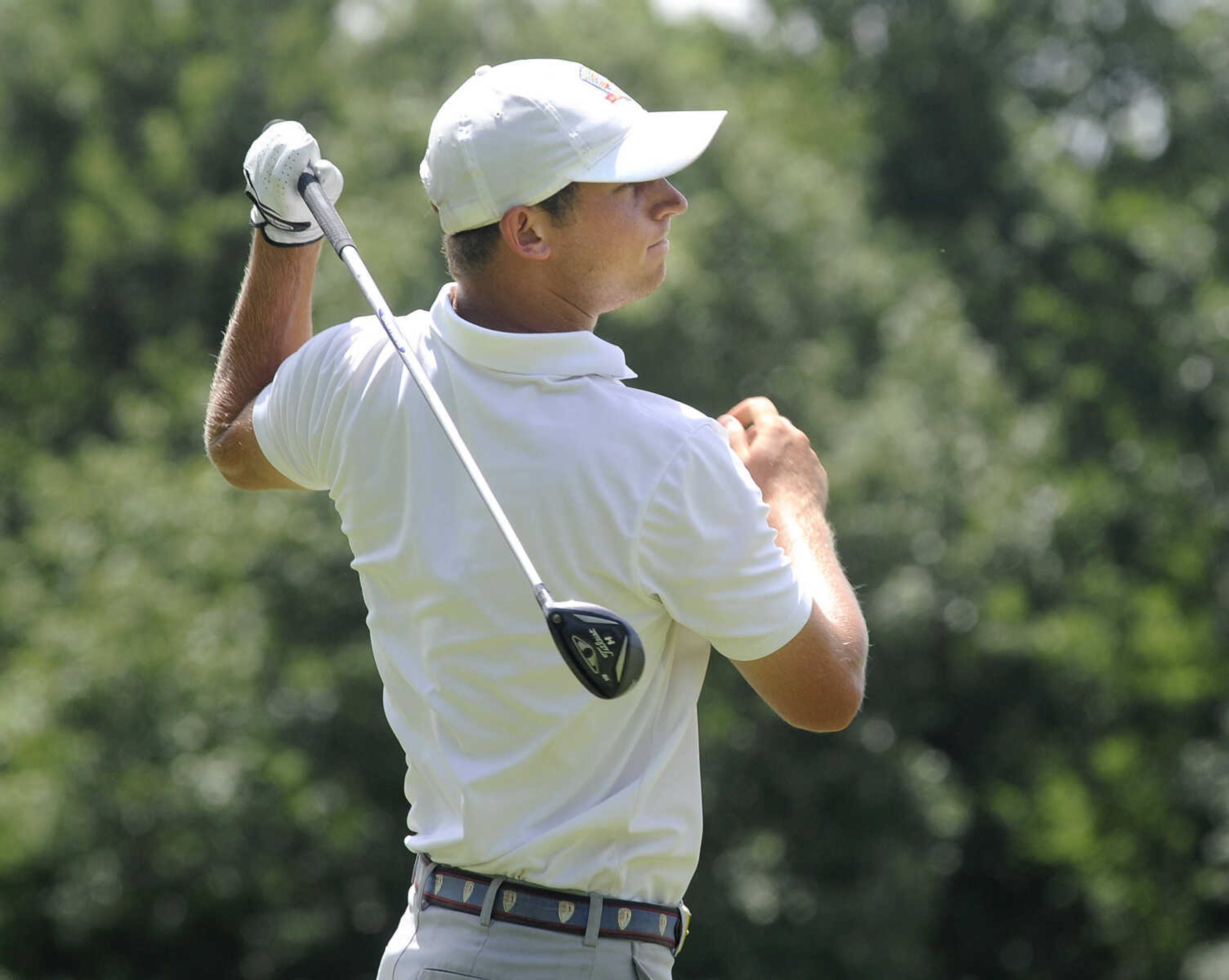 FRED LYNCH ~ flynch@semissourian.com
Travis Simmons of Cape Girardeau watches his tee shot on the first hole Tuesday, June 19, 2018 during the Missouri Amateur Championship at Dalhousie Golf Club.