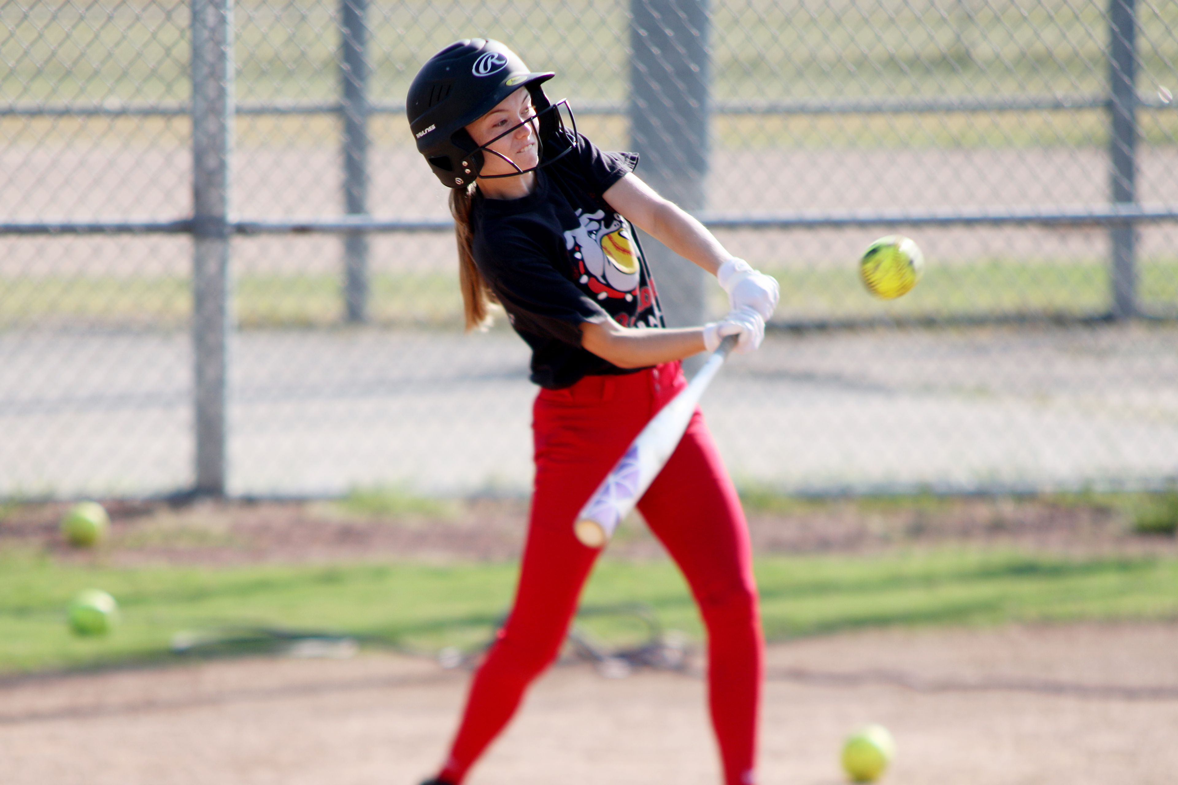 Sikeston’s Dakota Thompson takes a swing during practice on Tuesday, August 20.
