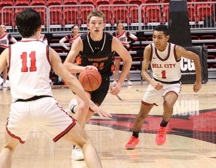 Photo gallery: Bell City vs Advance, Southeast Missourian Christmas To...