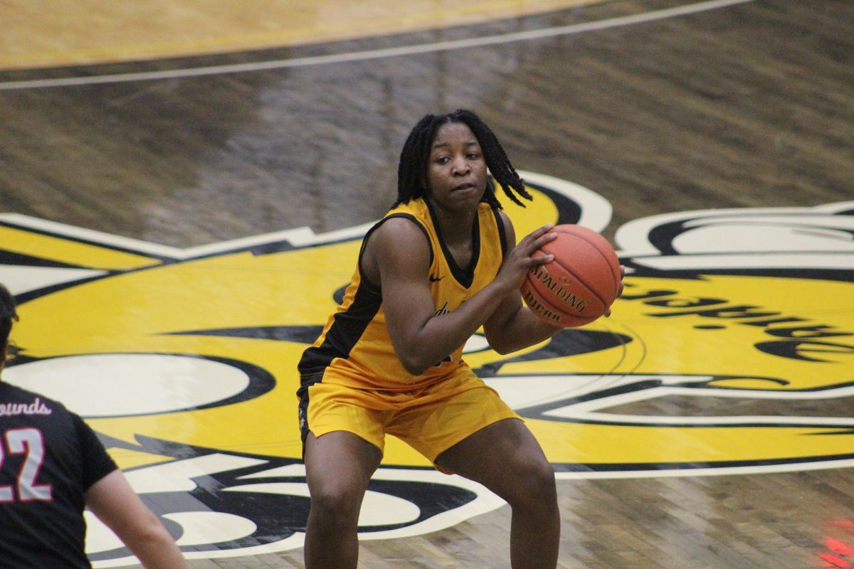 TRC women dominate against Moberly Area