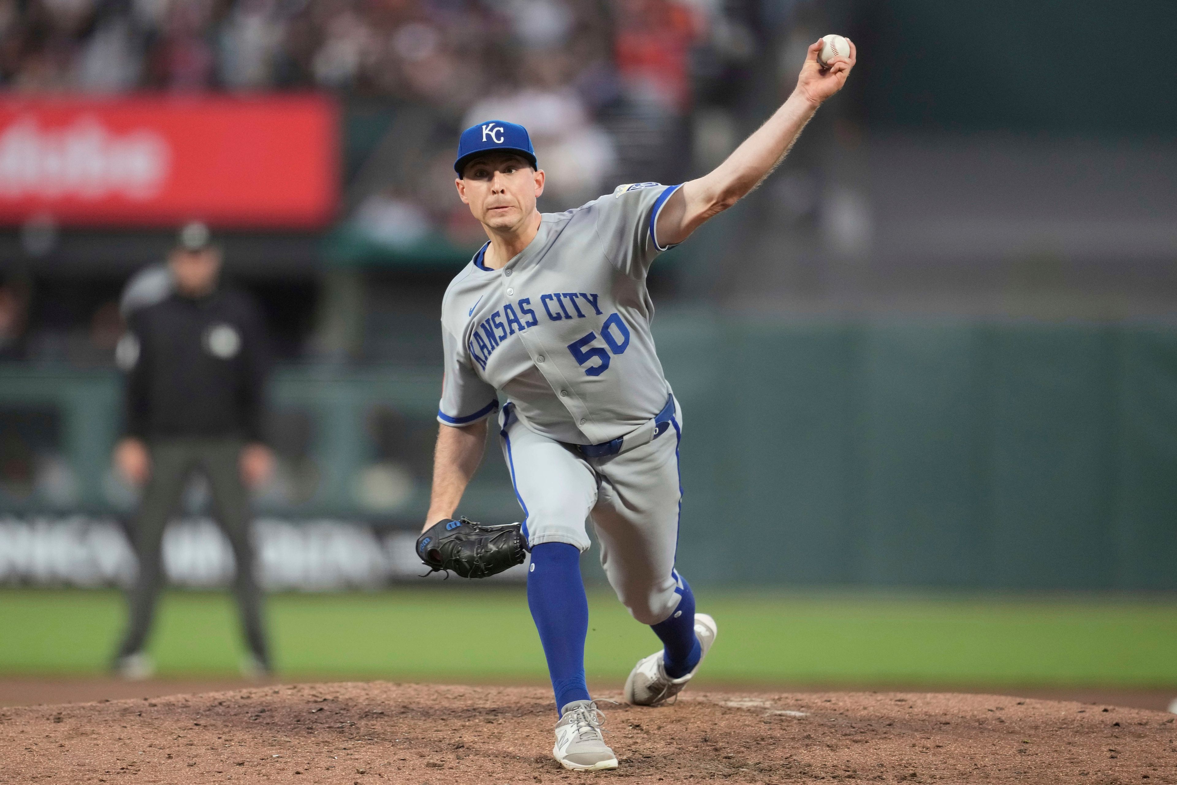 Kris Bubic loses no-hit bid for Royals on official scoring change but ...