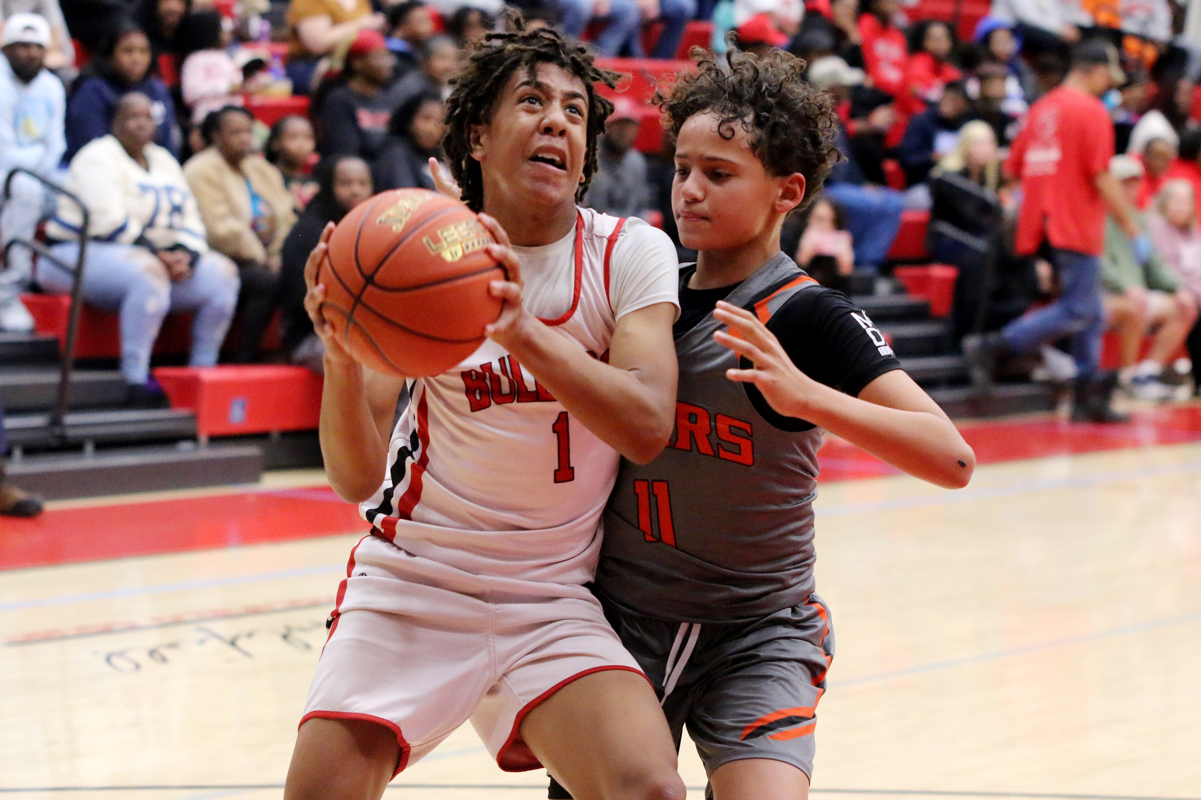 Photo gallery: Sikeston rolls past Cape Central in 7th grade opener