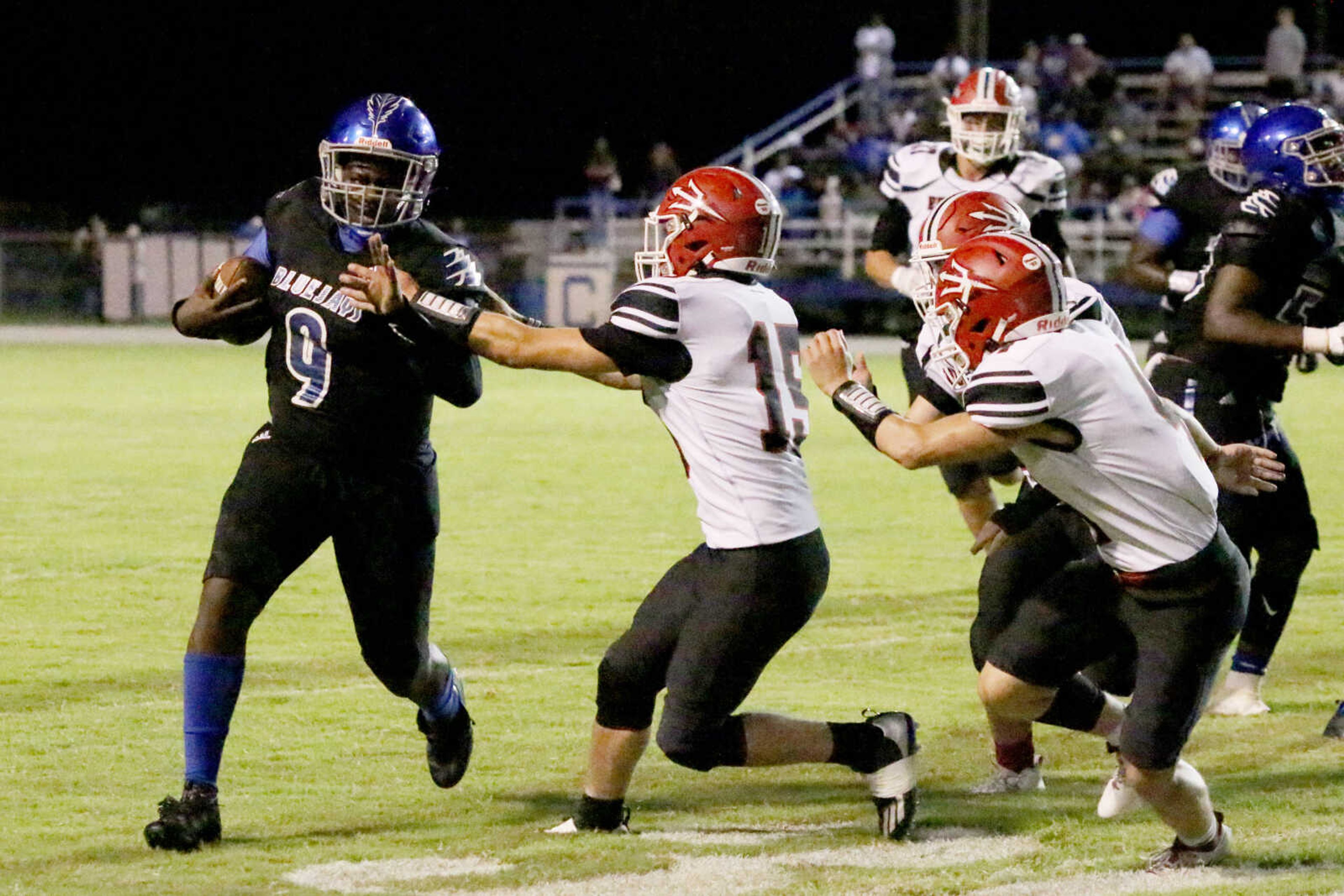 Charleston's Ko'Terrion Owens (9) runs&nbsp;during a 14-12 loss to Chaffee at John Harris Marshall Stadium on Thursday, August 31, 2023.&nbsp;