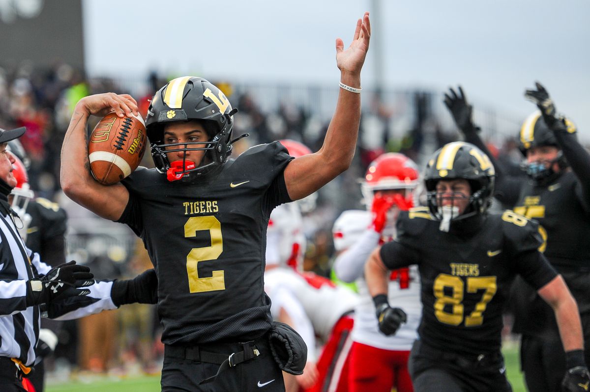 Lee's Summit comes back, ousting Jackson in semifinal thrill...