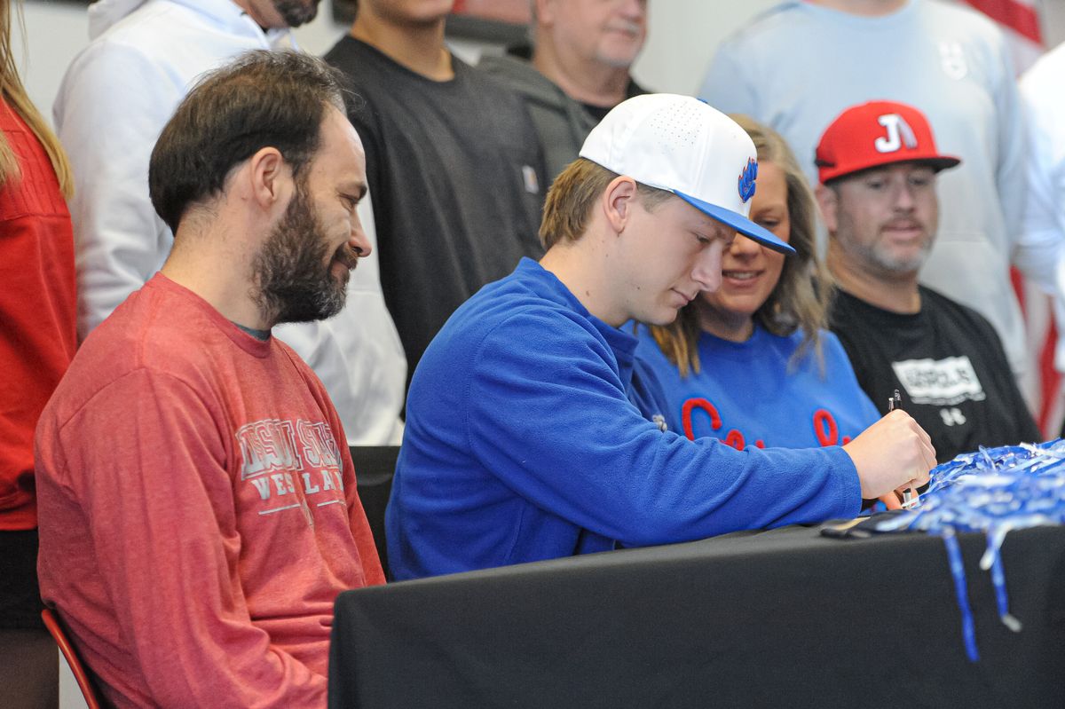 Jackson's Carter signs with Missouri State-West Plains baseb...