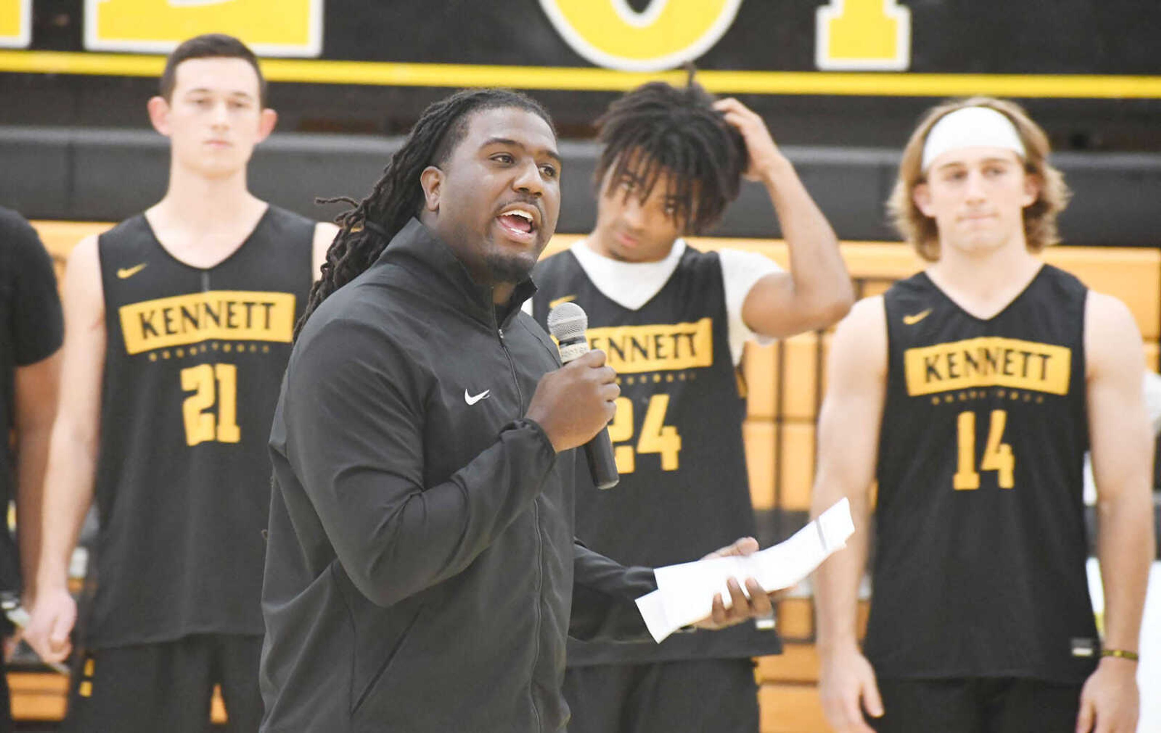 Kennett head boys basketball coach Fred Garmon introduces the Indians players before a scrimmage dated on Tuesday, Nov. 14, 2023.