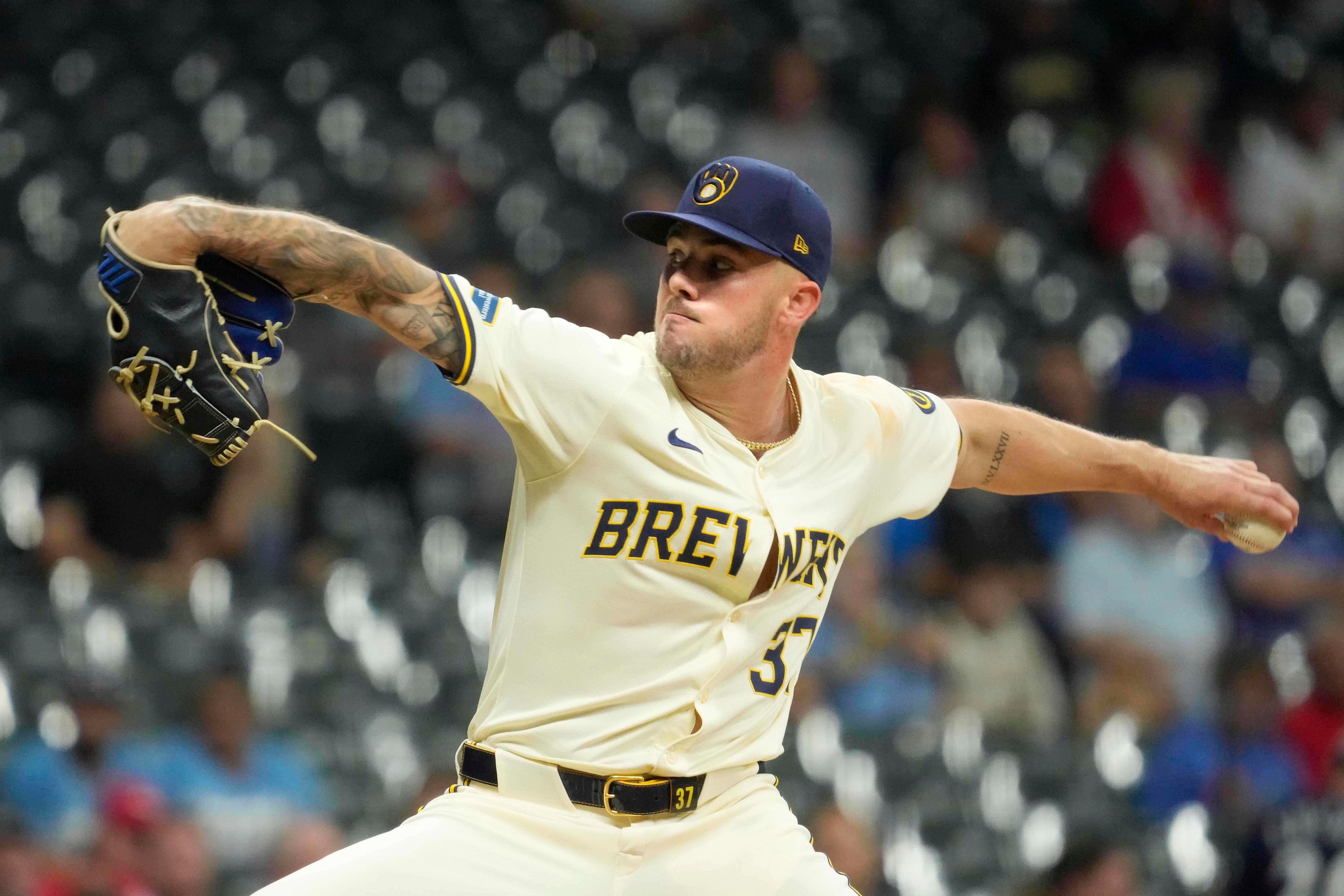 Milwaukee Brewers pitcher DL Hall throws during the fifth inning of a baseball game against the St. Louis Cardinals, Wednesday, Sept. 4, 2024, in Milwaukee. (AP Photo/Kayla Wolf)