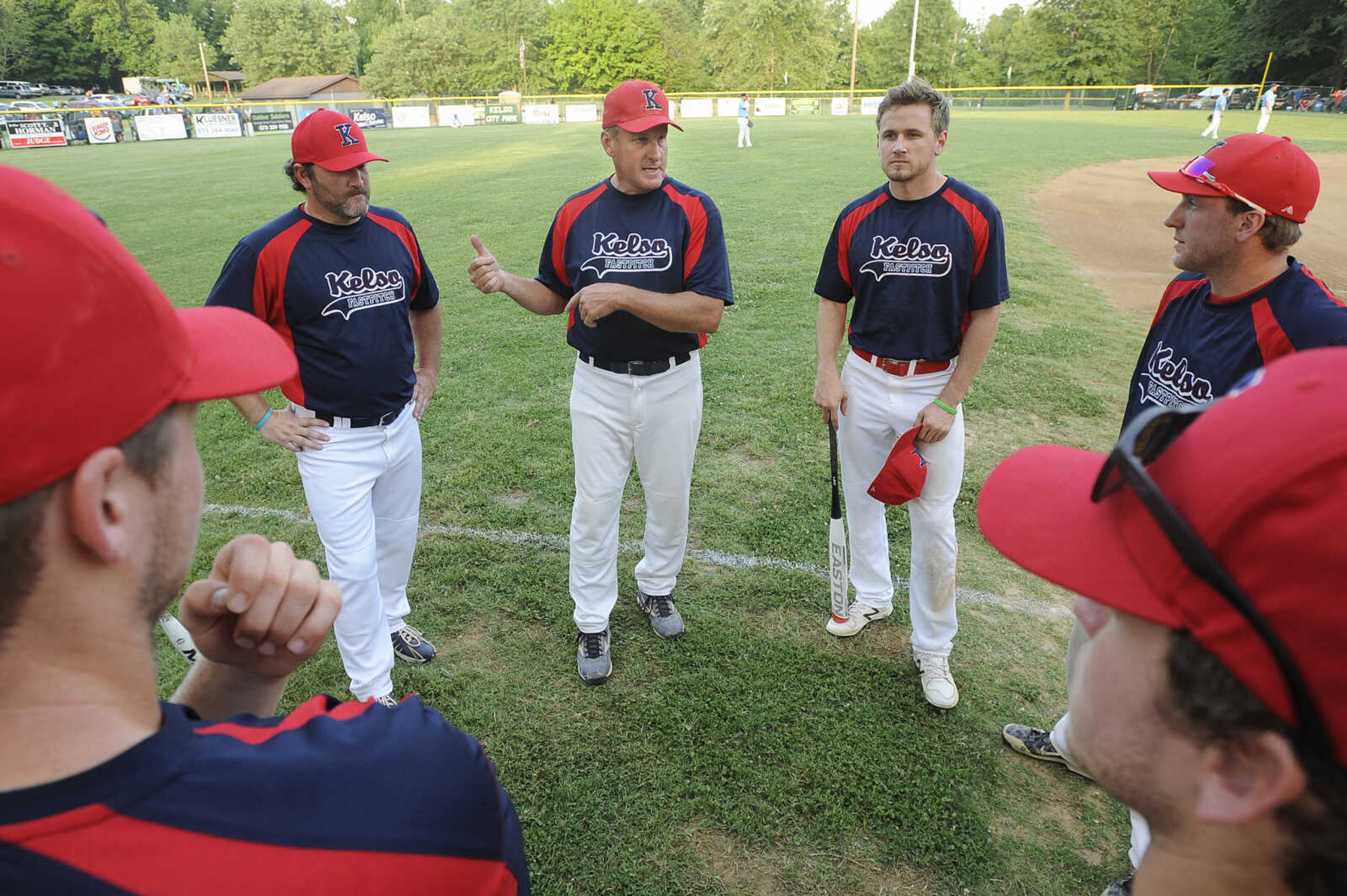 FRED LYNCH ~ flynch@semissourian.com
Kelso Fast Pitch coach Larry Eftink, center, talks with his players before the game with The Clubhouse Friday, June 8, 2018 at the Kelso Klassic in Kelso, Missouri.